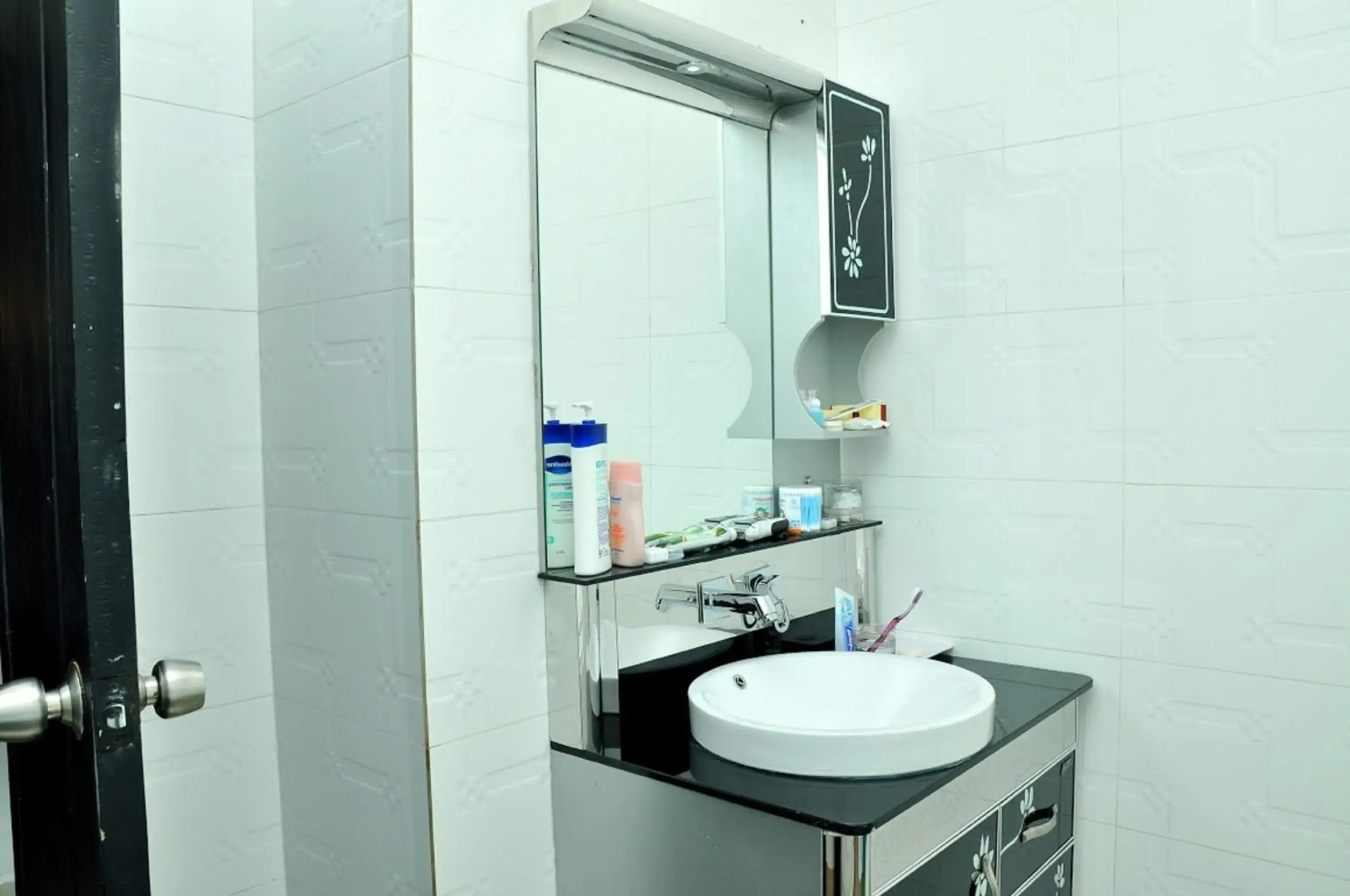 Toilet, Bathroom in Vimean Sovannaphoum Resort