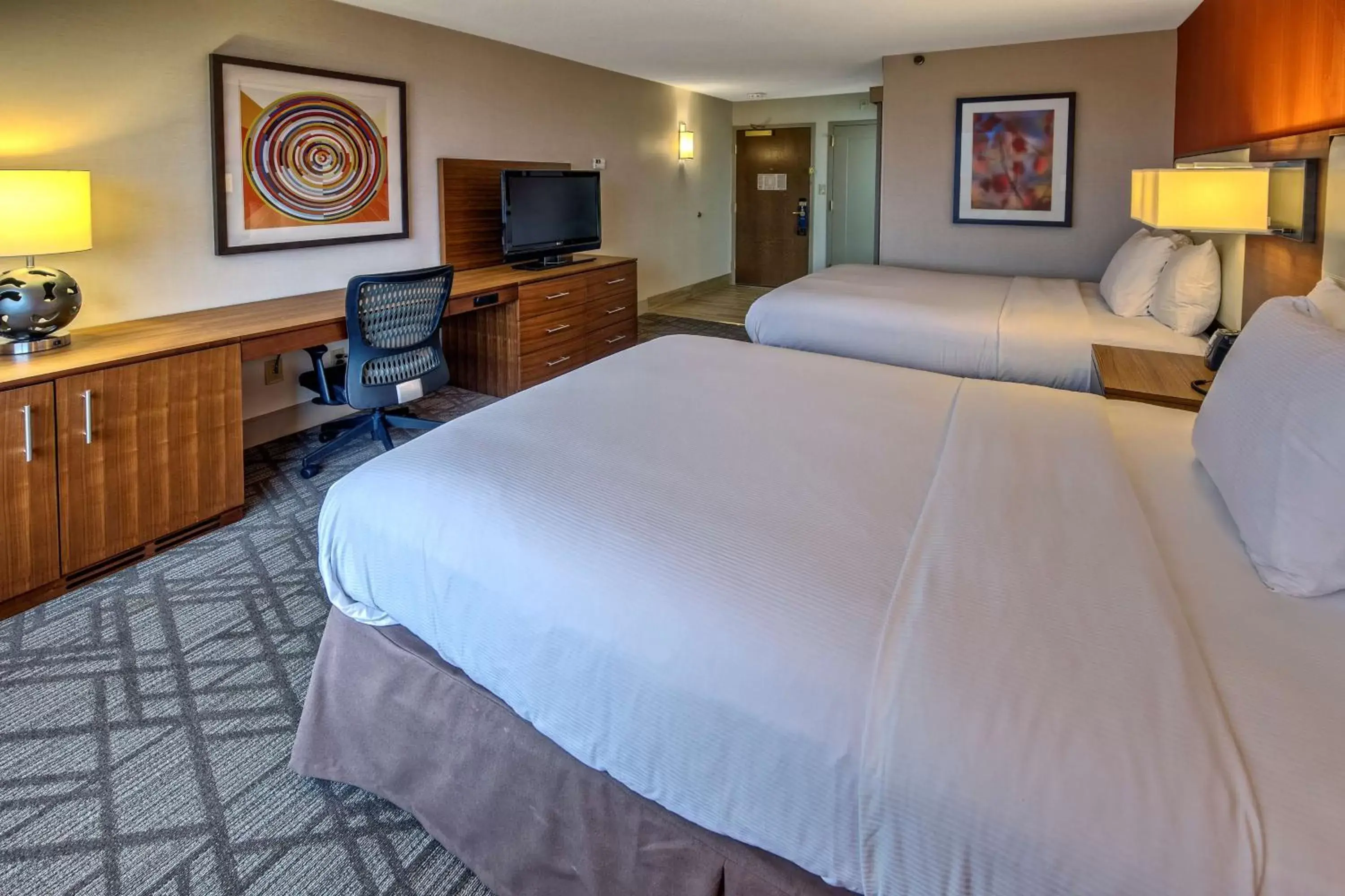 Bedroom, Bed in Hilton Knoxville Airport