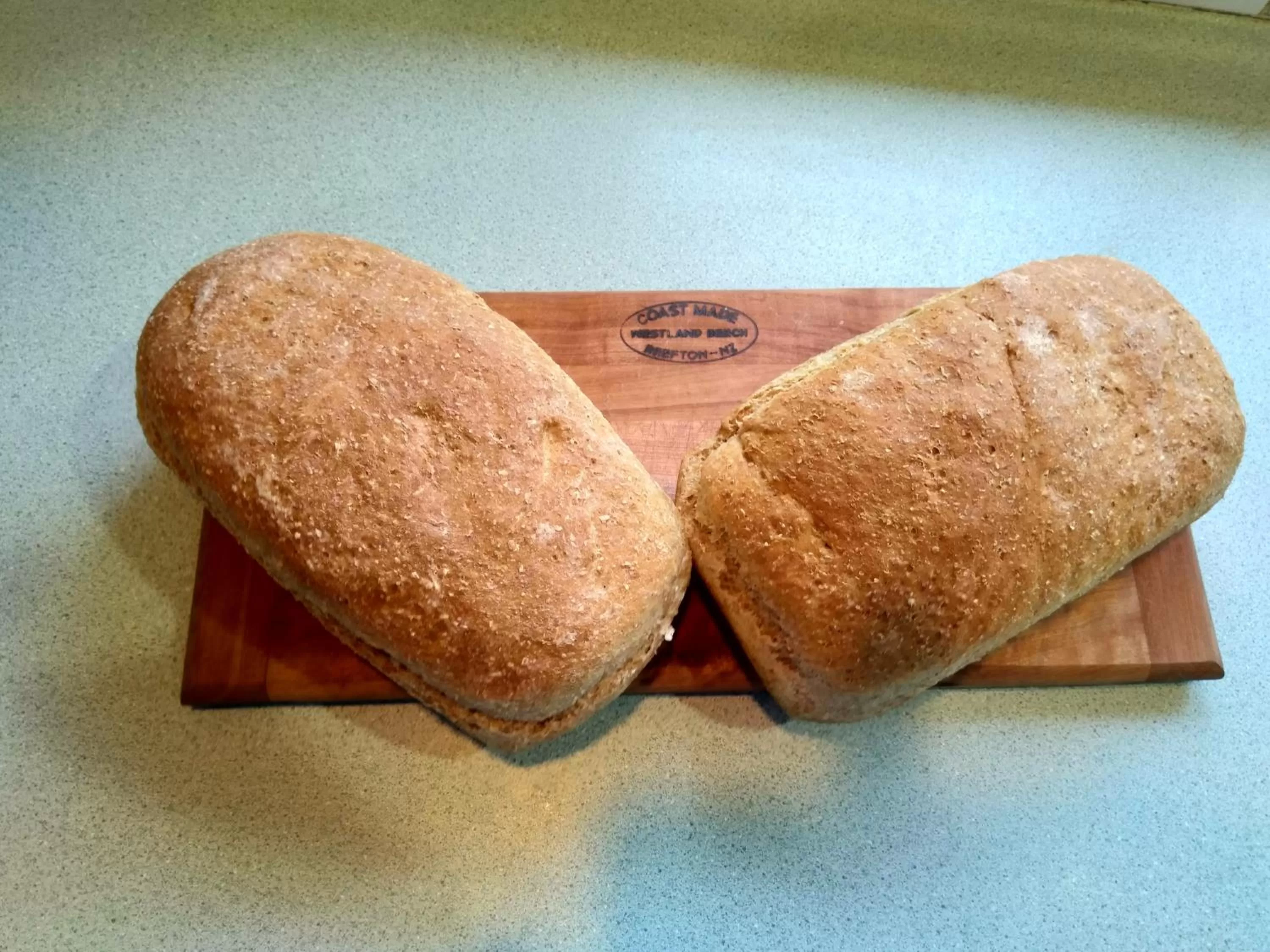 Breakfast in Awatuna Sunset Lodge