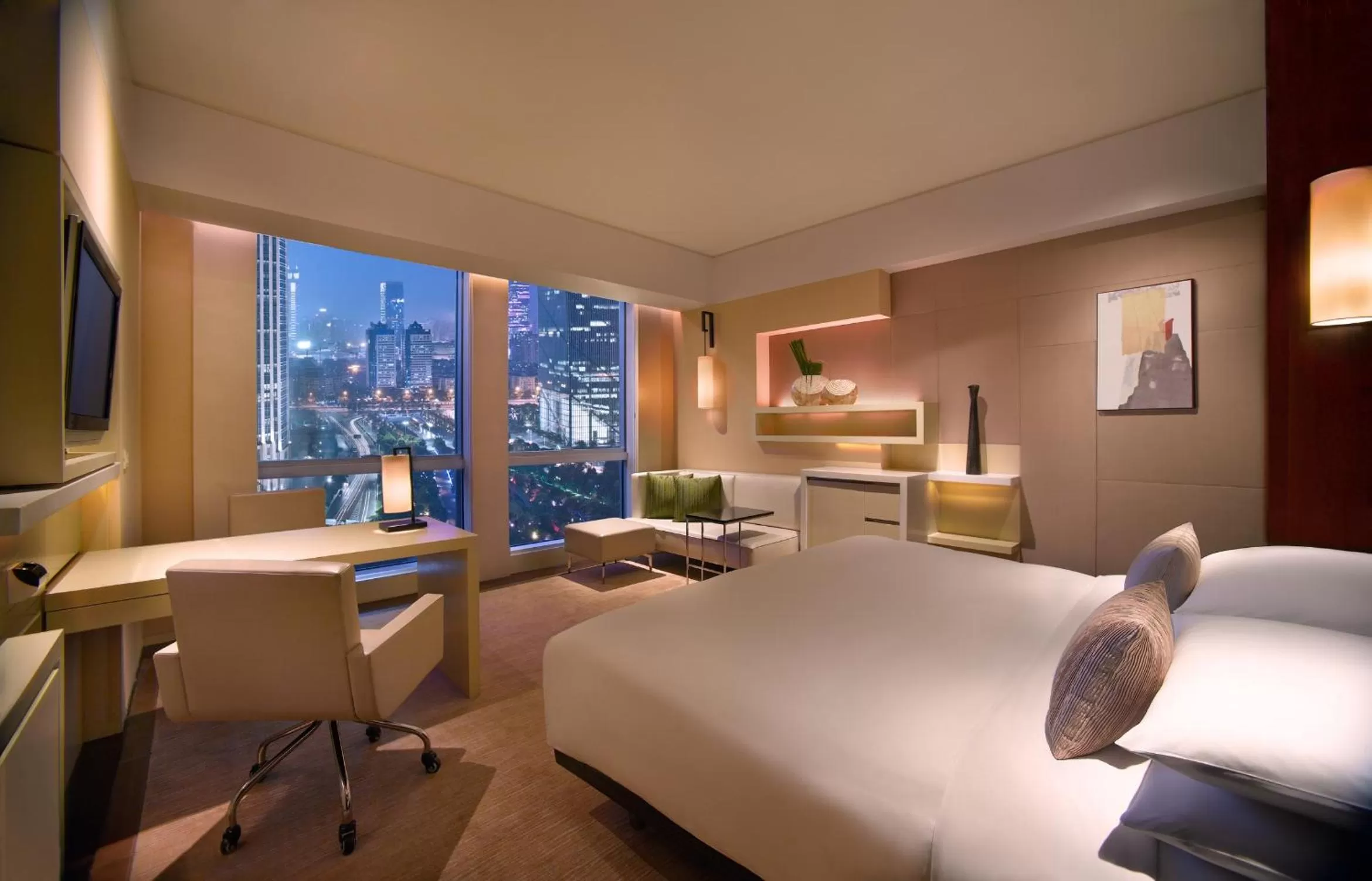 King Room with Garden View in Grand Hyatt Guangzhou