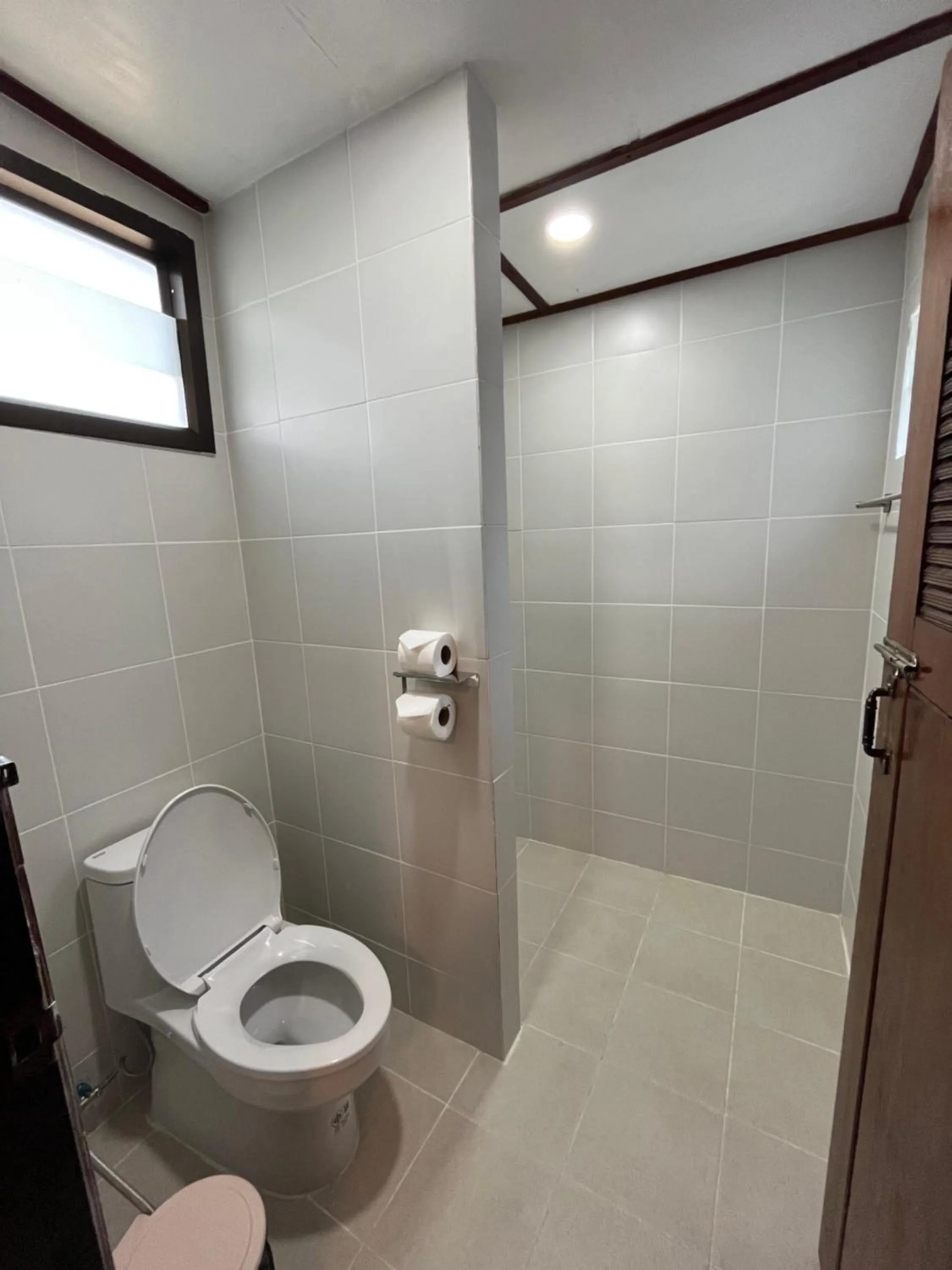 Toilet in Utopia Resort