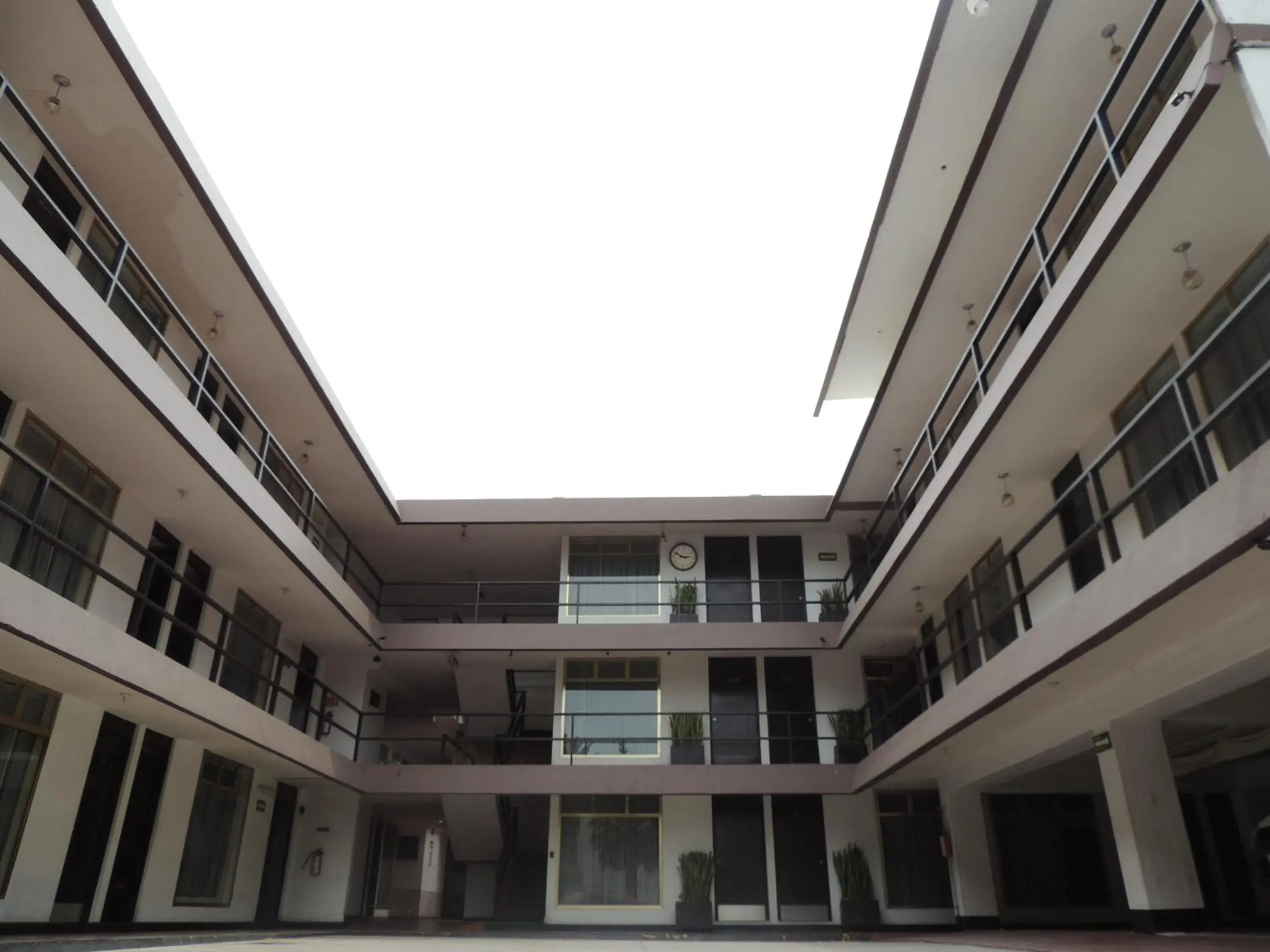 Facade/entrance, Balcony/Terrace in Hotel Lizbeth