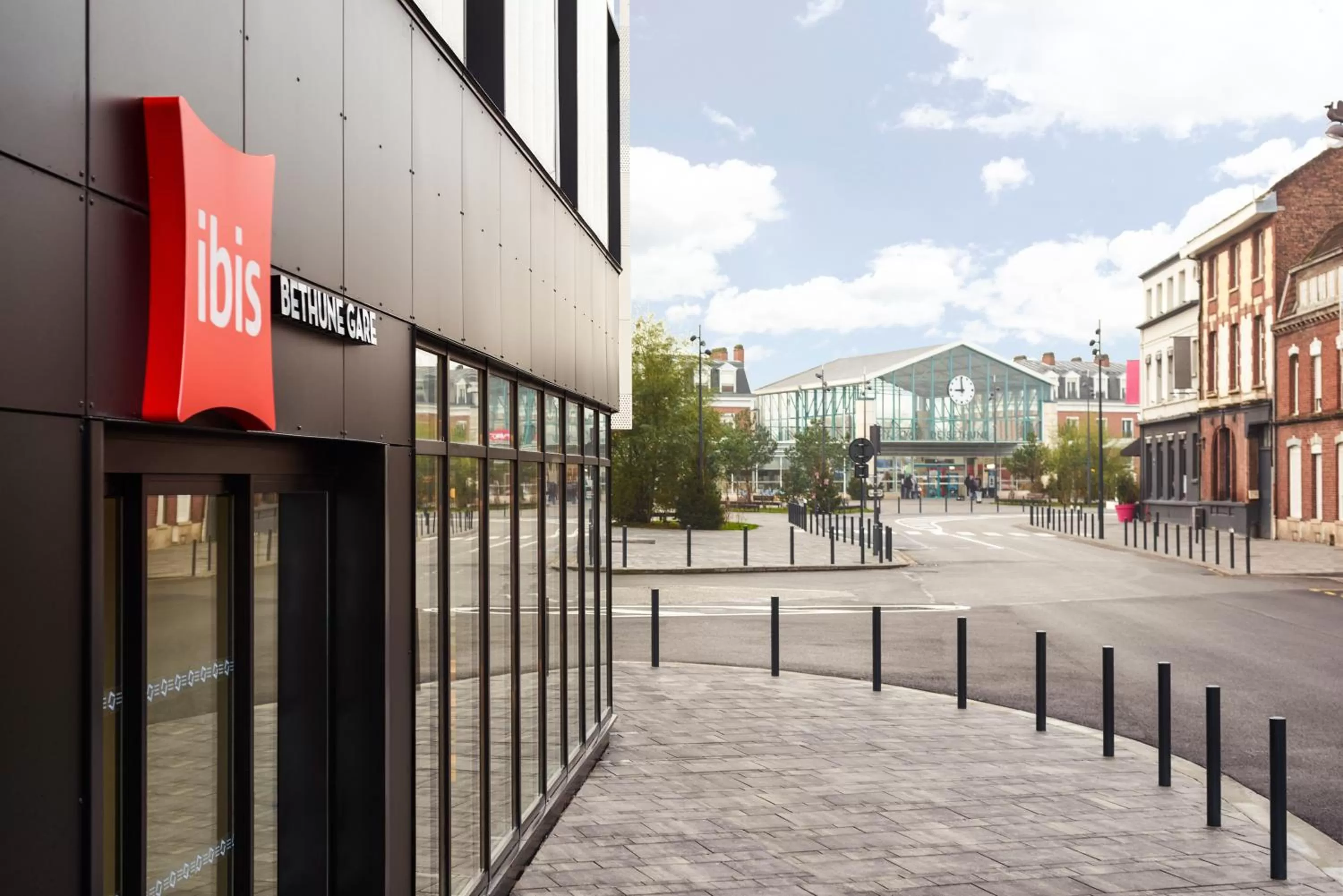 Property building in ibis Bethune Centre Gare