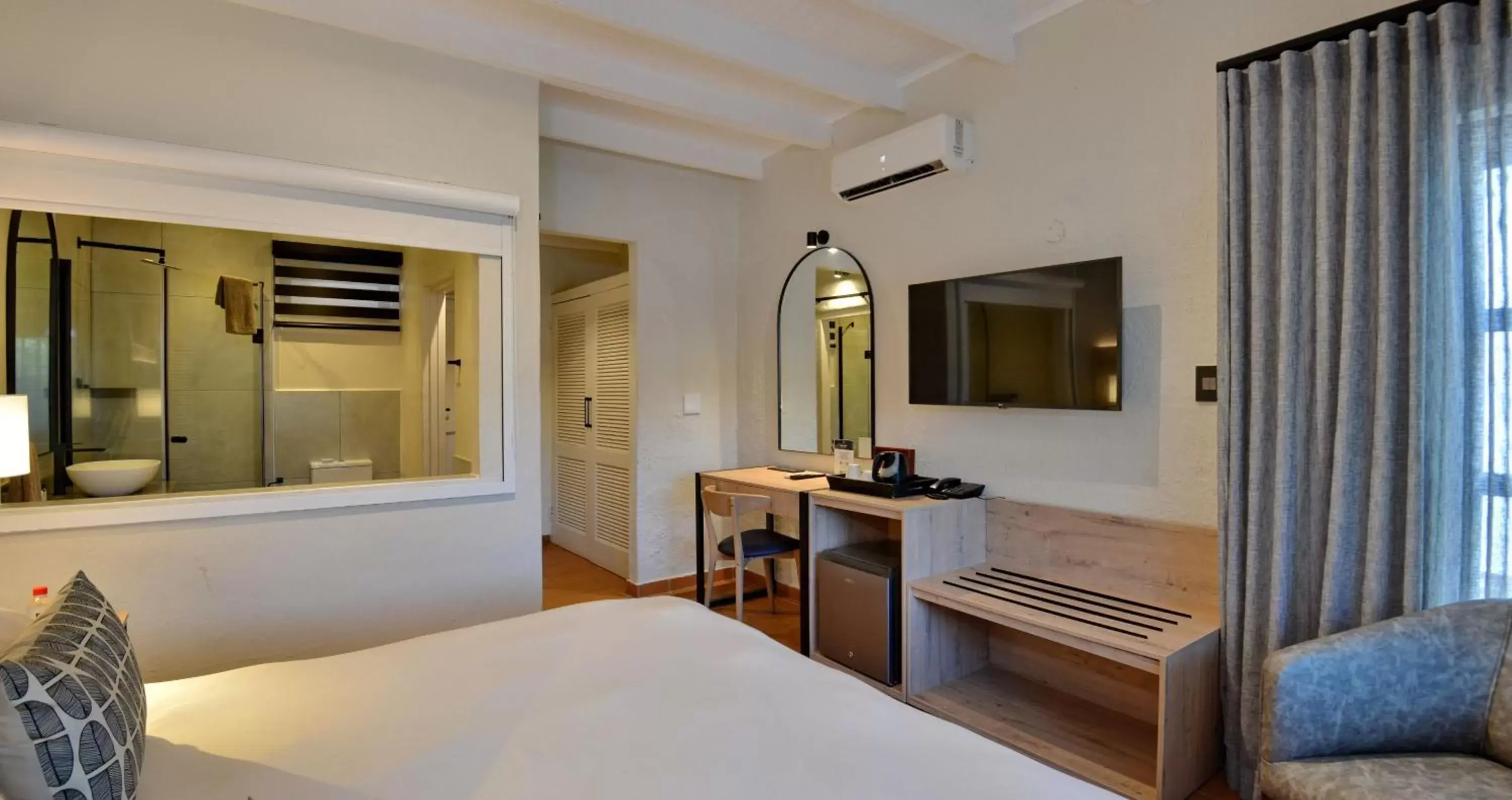 Photo of the whole room, Bed in ANEW Resort Hazyview Kruger Park Photo of the whole room, Bed in ANEW Resort Hazyview Kruger Park