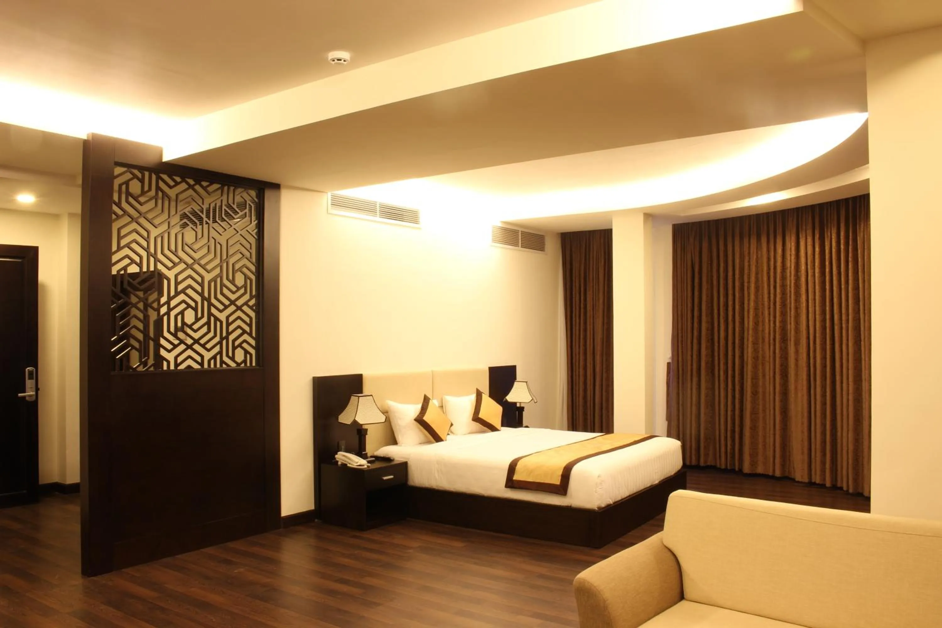 Photo of the whole room, Bed in International Hotel