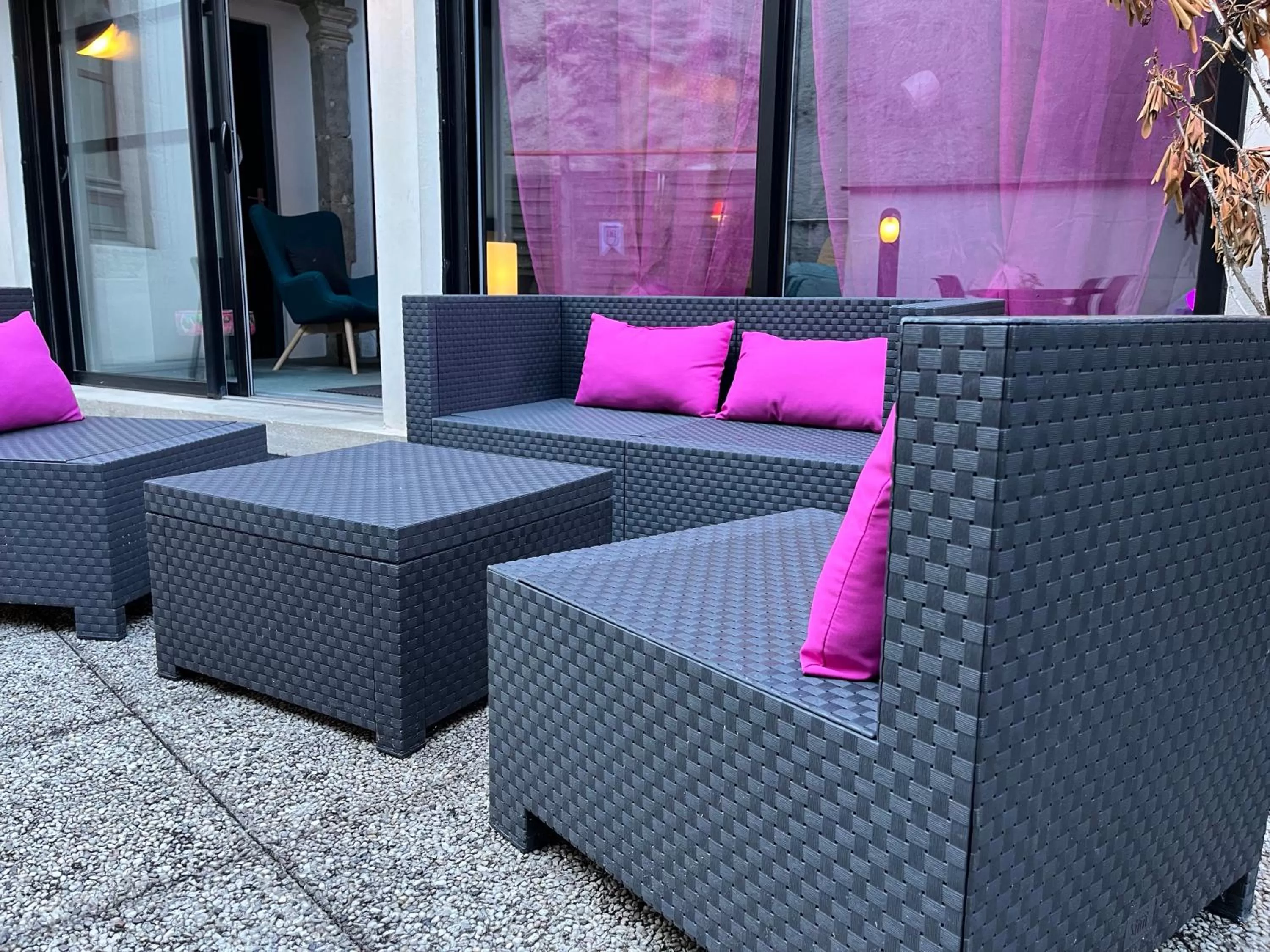 Balcony/Terrace in Hôtel Le Lacuzon