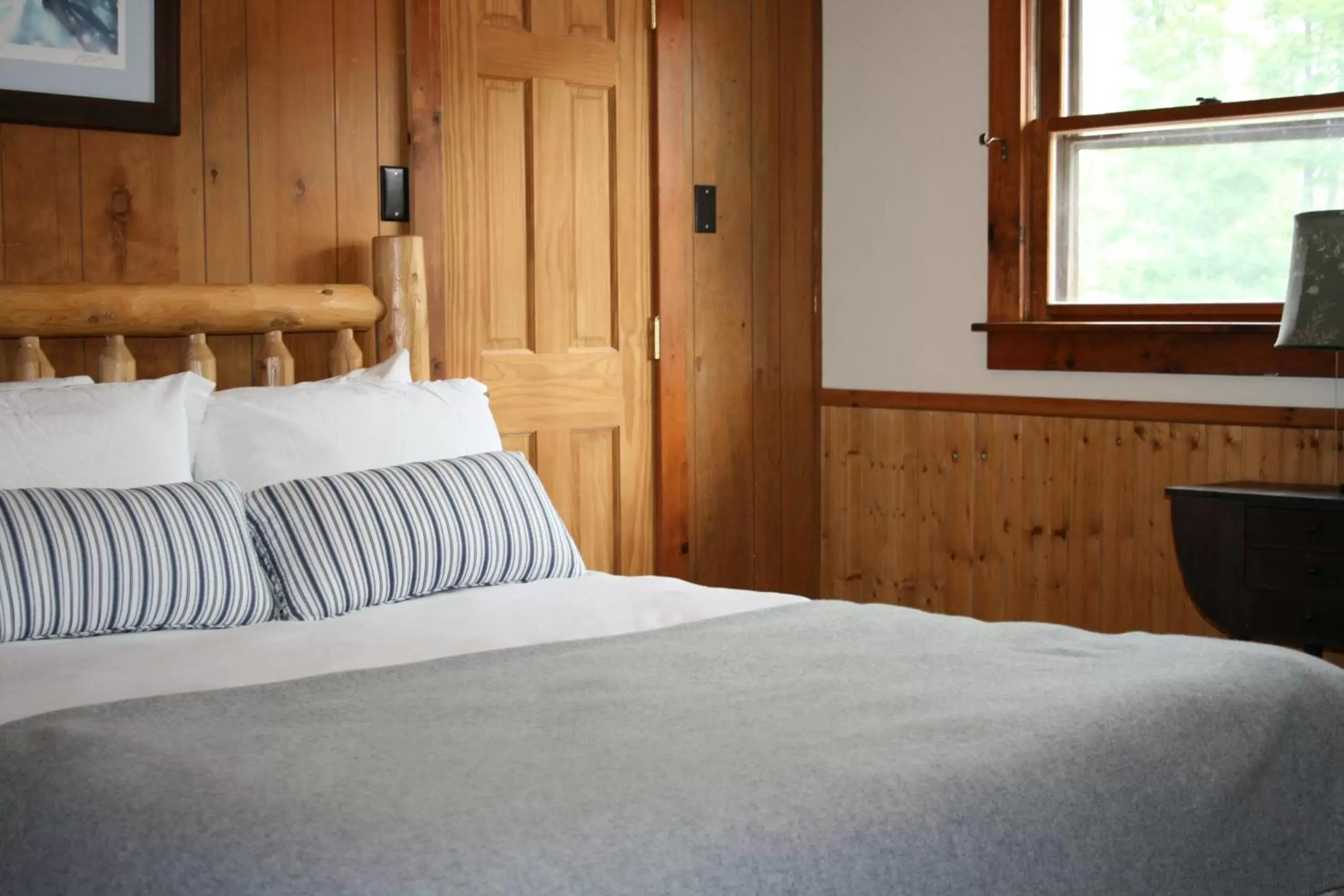 Bedroom, Bed in Garnet Hill Lodge