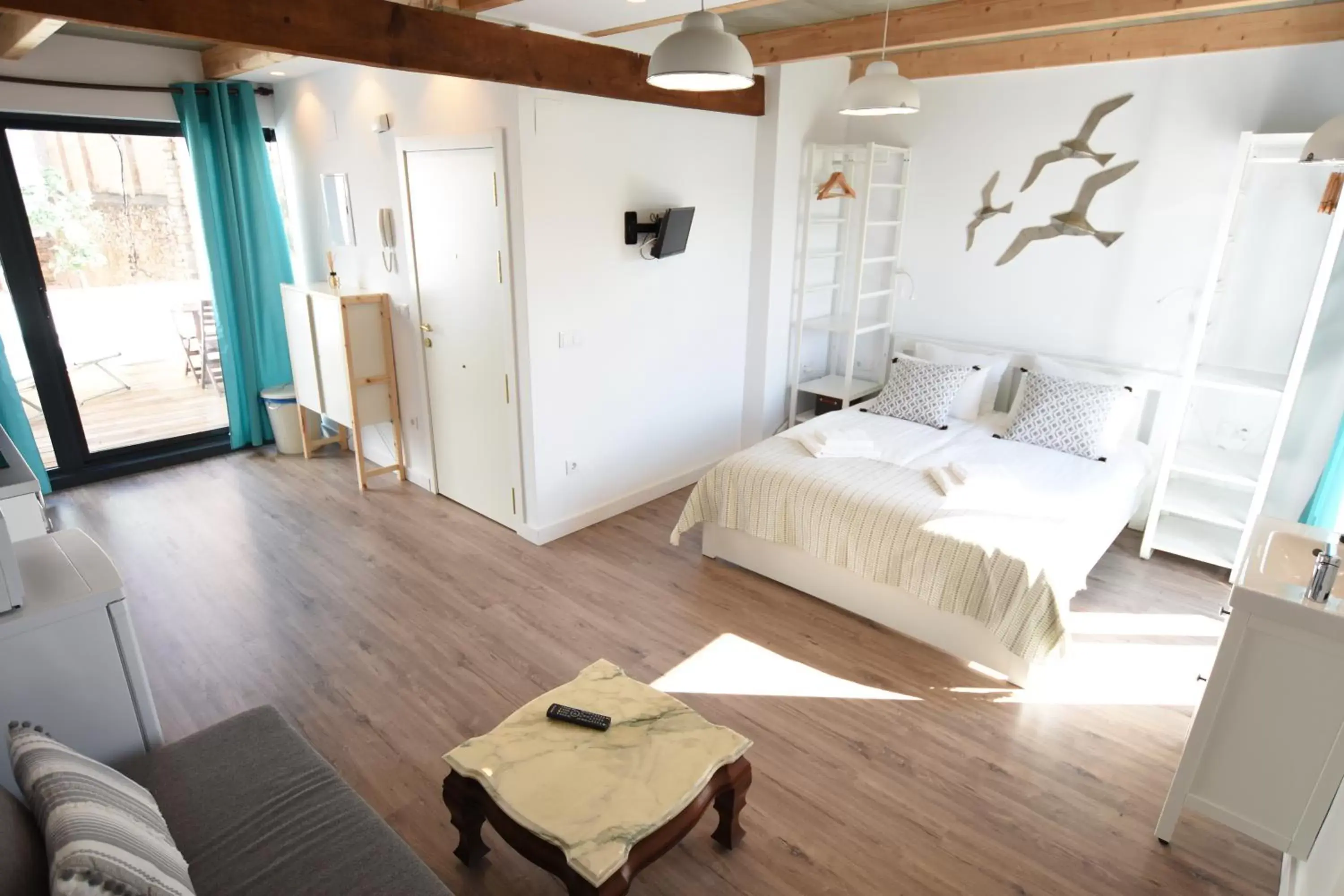 Photo of the whole room, Bed in Apartamentos de la Huerta