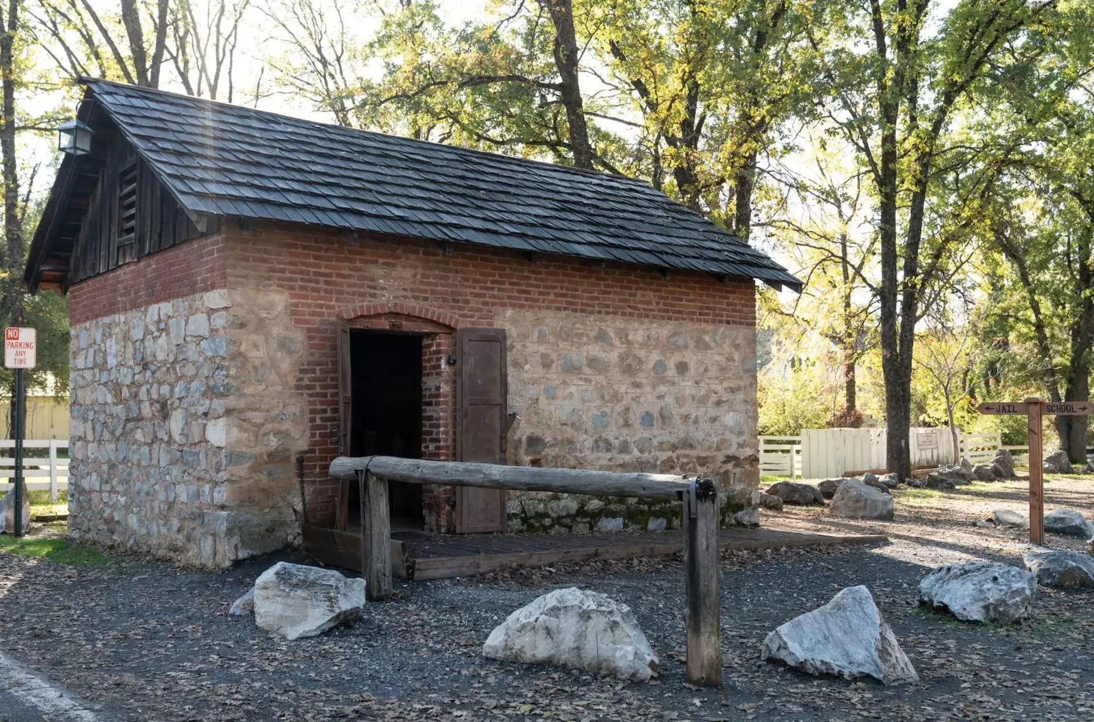 Activities, Property Building in Hotel Lumberjack