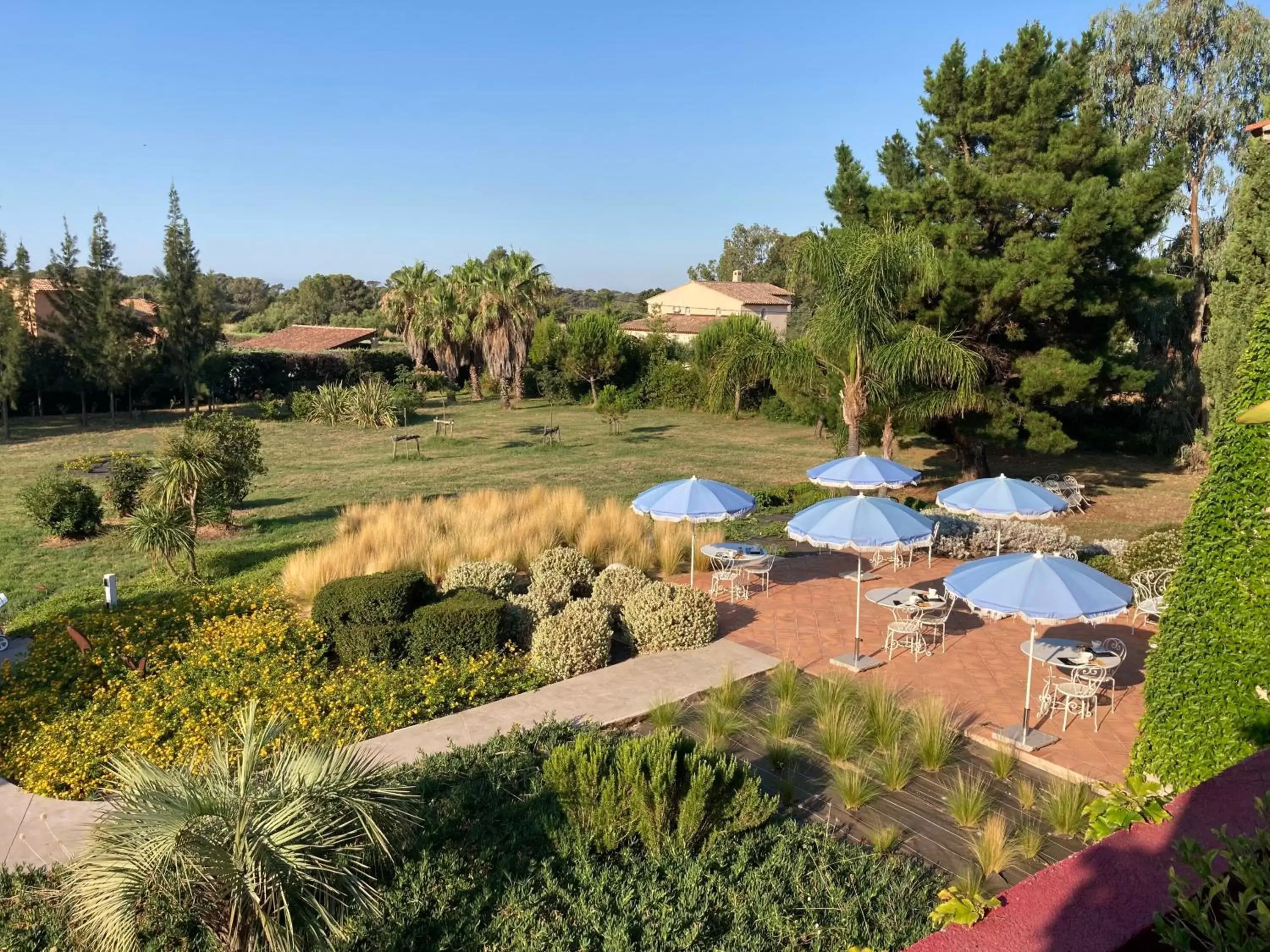 Continental breakfast, Pool View in VILLA MERCEDES B&b