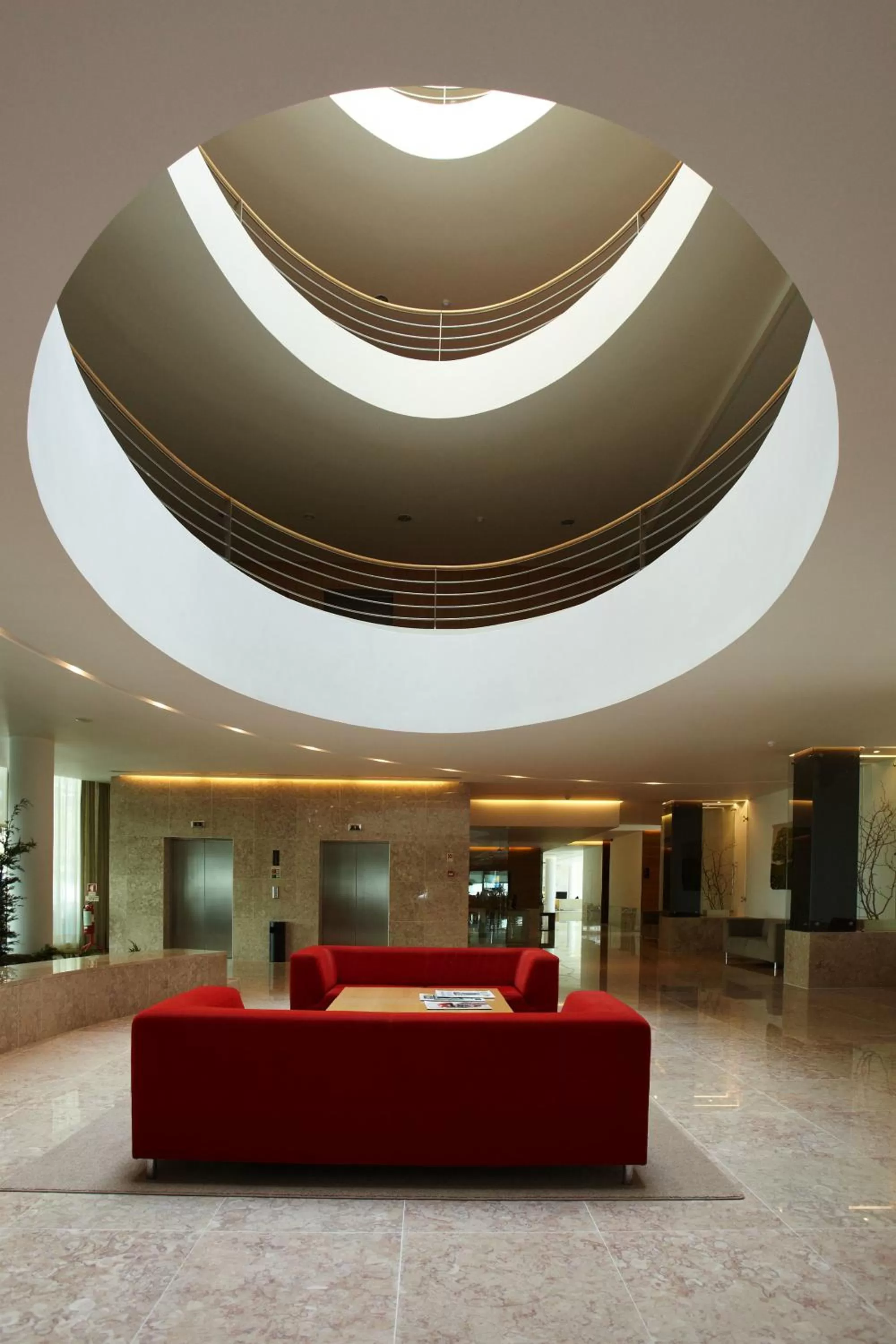 Communal lounge/ TV room in Hotel Santa Maria