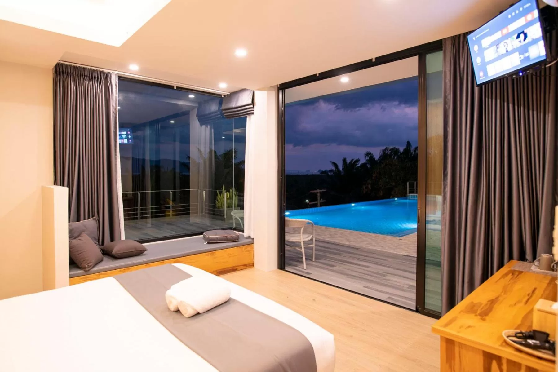 Bed in Ao Luek Panoramic Pool-SHA Plus