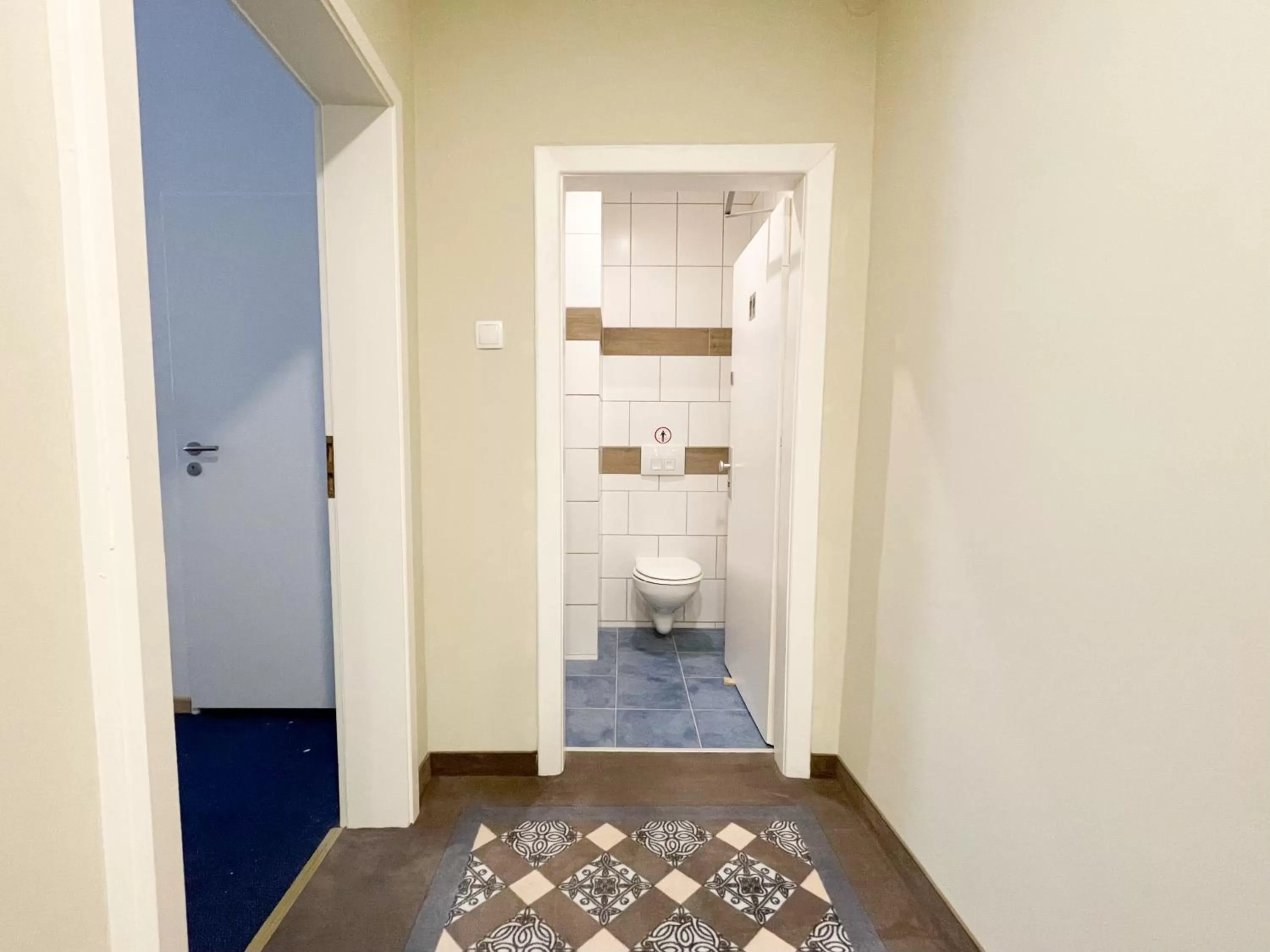 Toilet in Rhein Hotel St. Martin