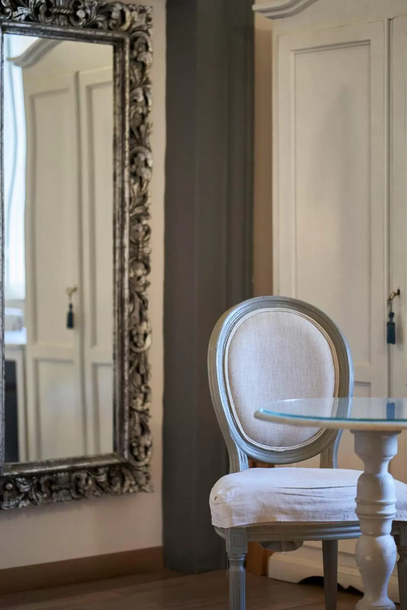 Decorative detail, Seating Area in Palazzo del Magnifico B&B