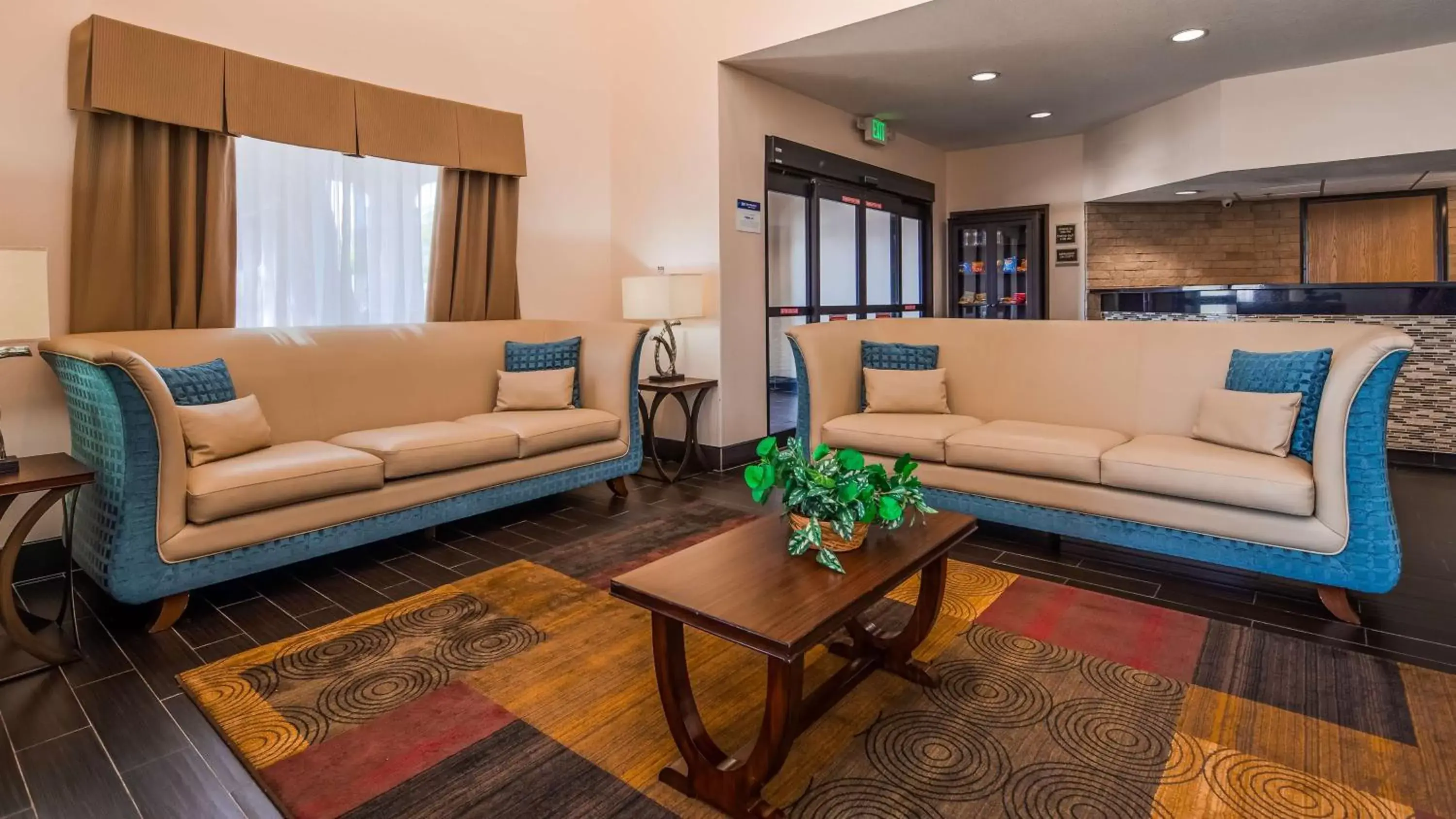 Lobby or reception, Seating Area in Best Western Plus - Wendover Inn