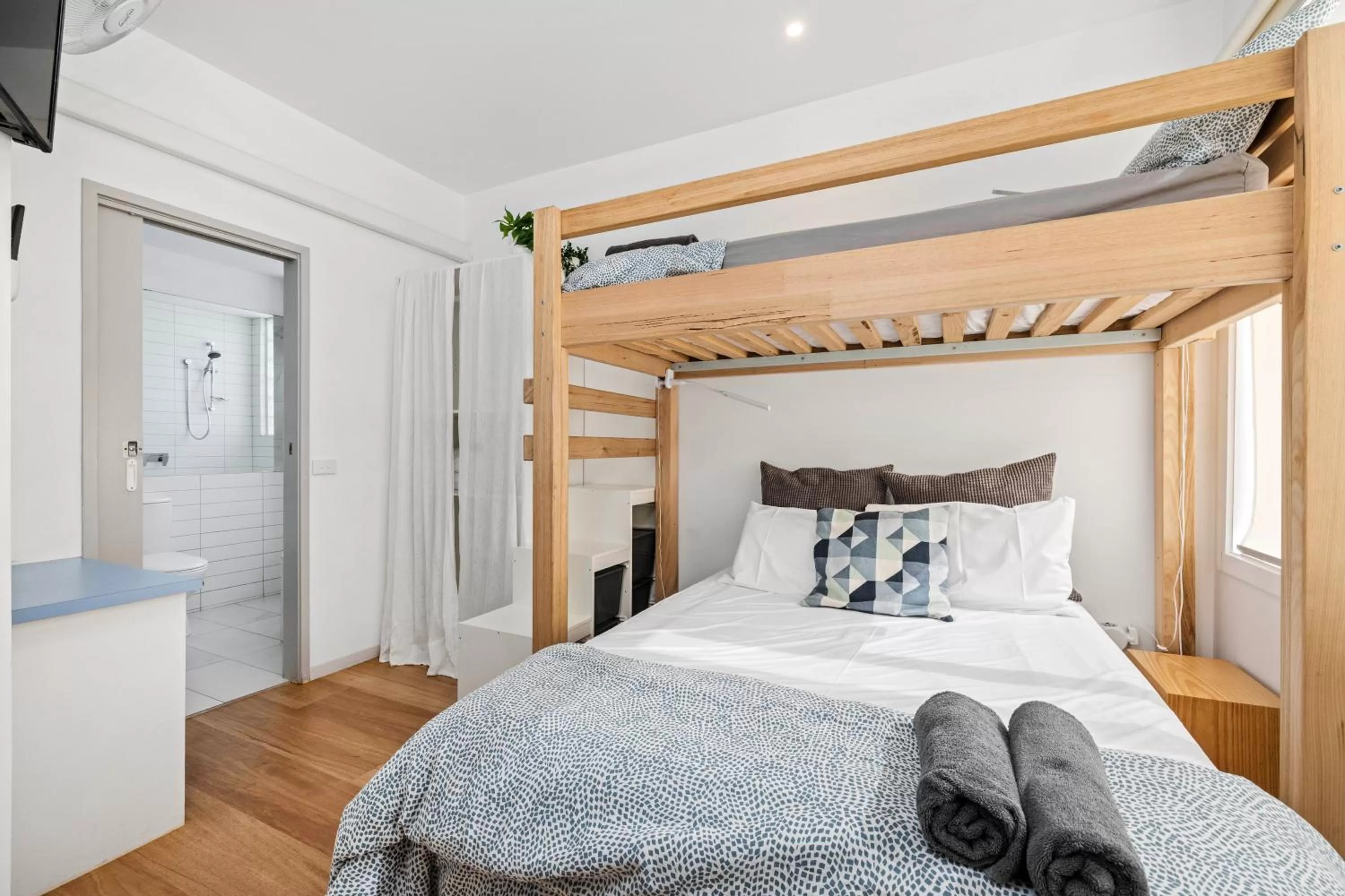 Bed in Moody's Motel