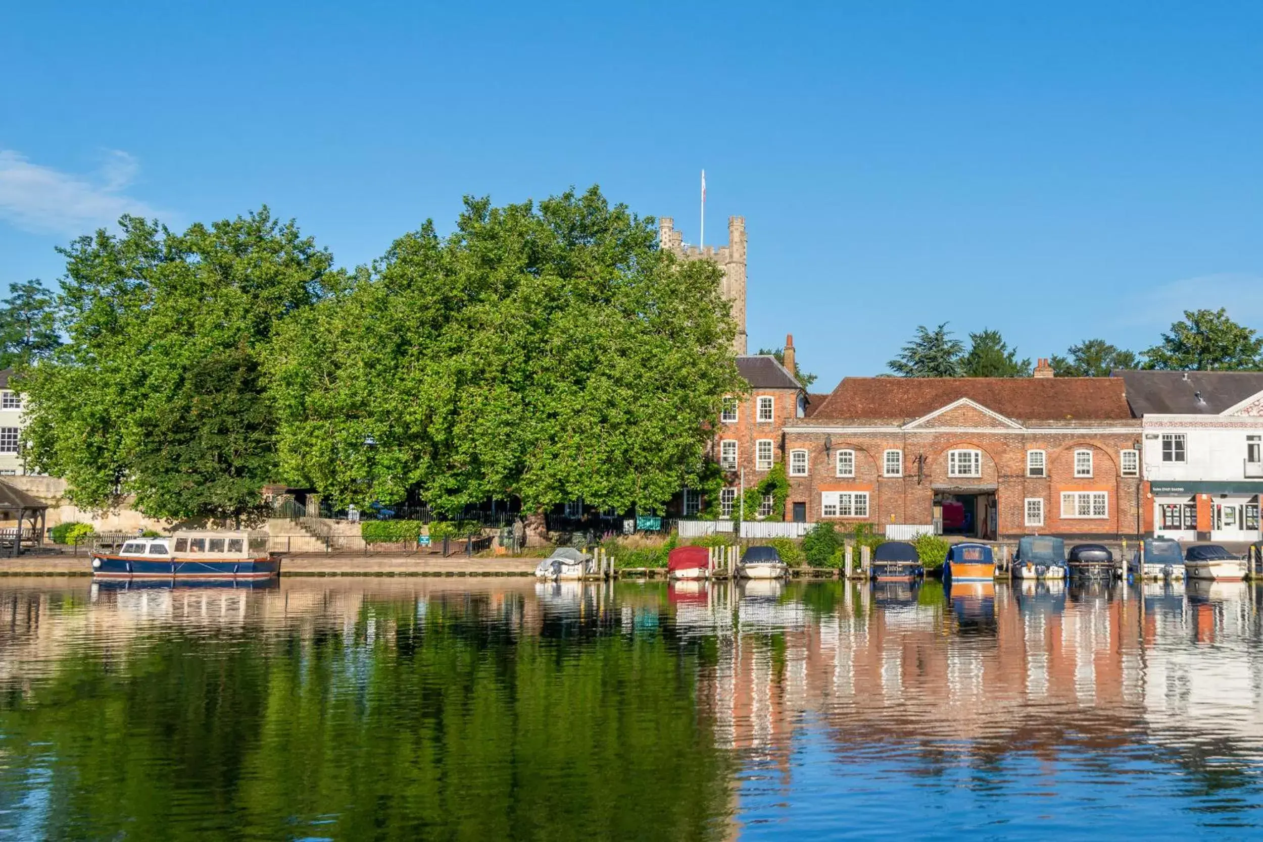 Property building in The Relais Henley