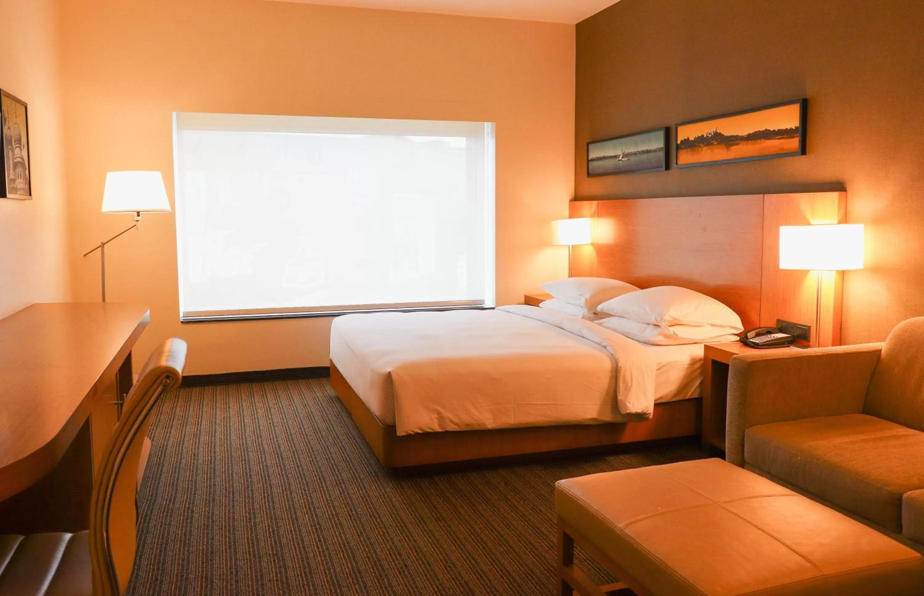 TV and multimedia, Bed in Hyatt Place Hyderabad Banjara Hills