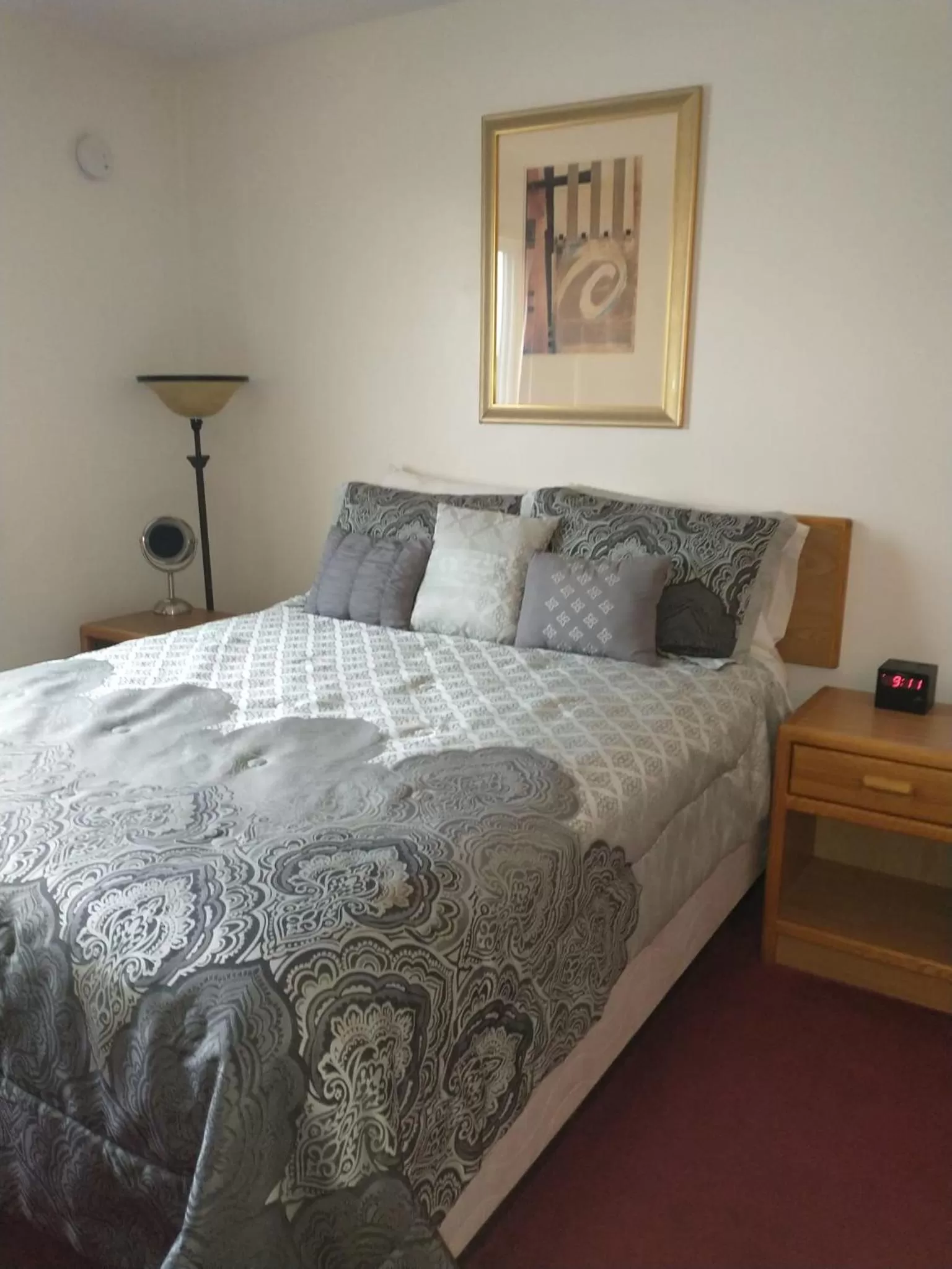 Bed in Sauk River Inn & Suites, a Travelodge by Wyndham