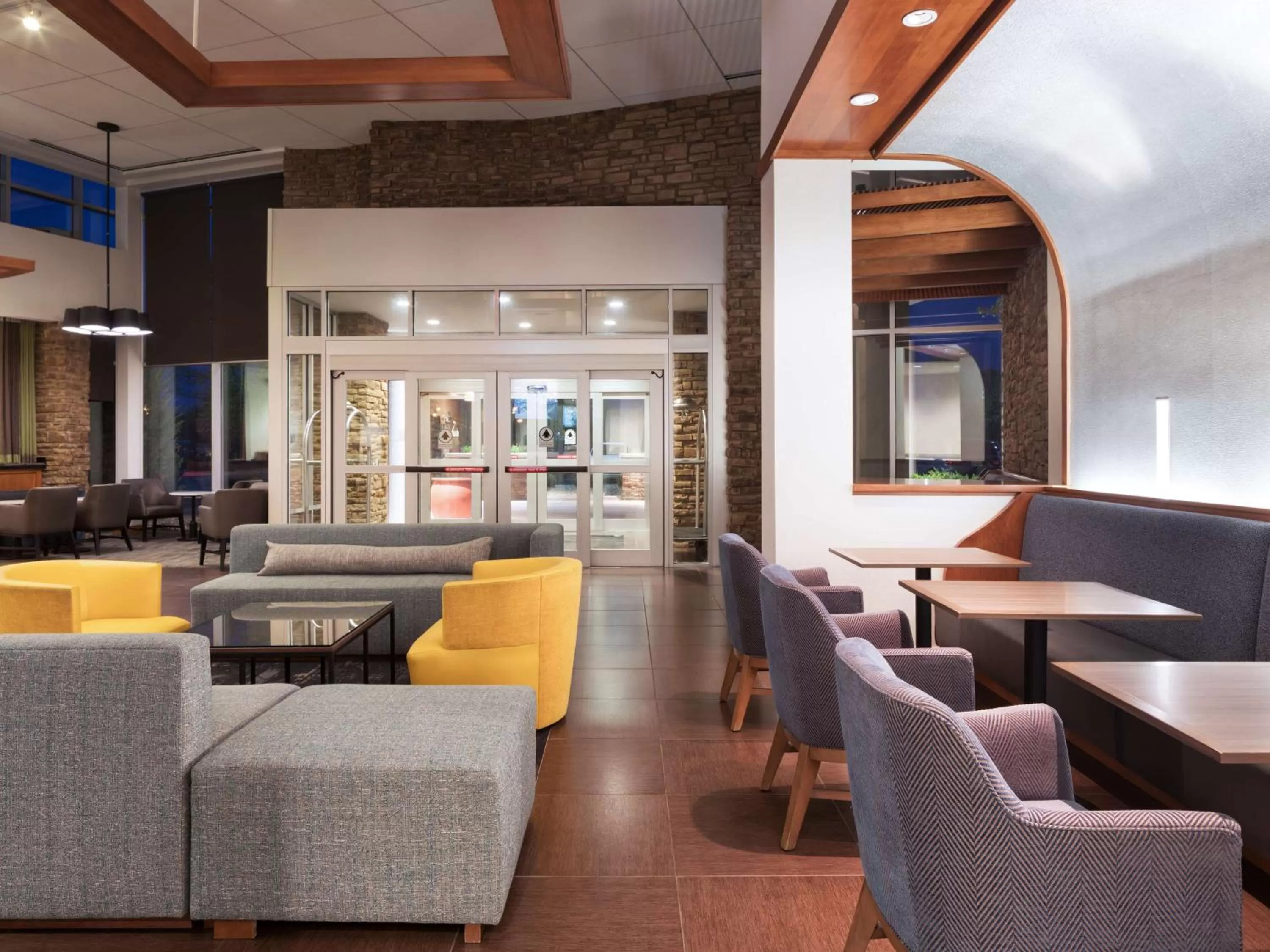Lobby or reception in Hyatt Place South Bend/Mishawaka