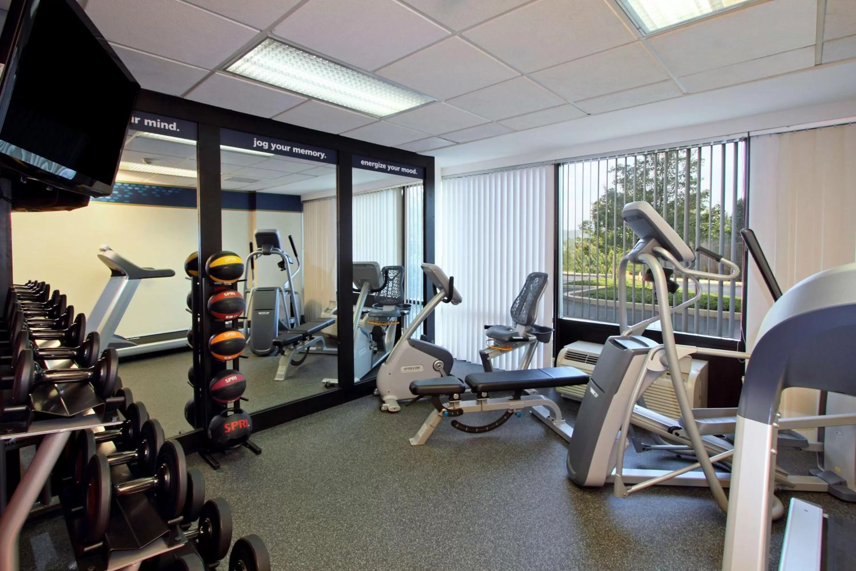 Fitness centre/facilities in Hampton Inn Philadelphia-Great Valley