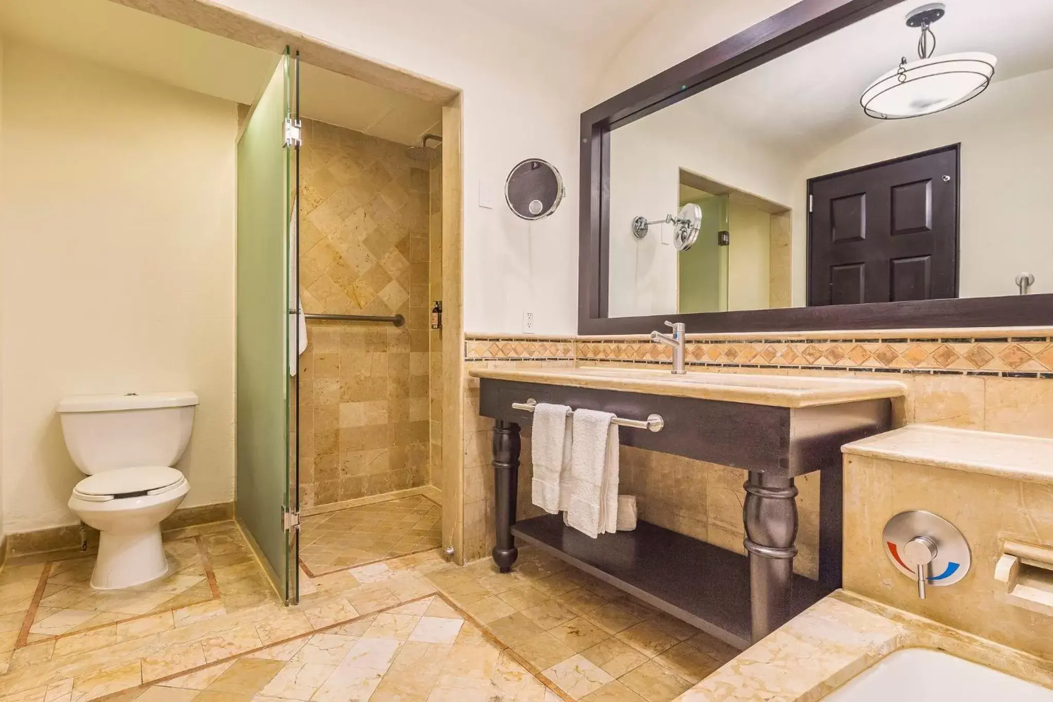 Photo of the whole room, Bathroom in Grand Fiesta Americana Los Cabos All Inclusive Golf & Spa