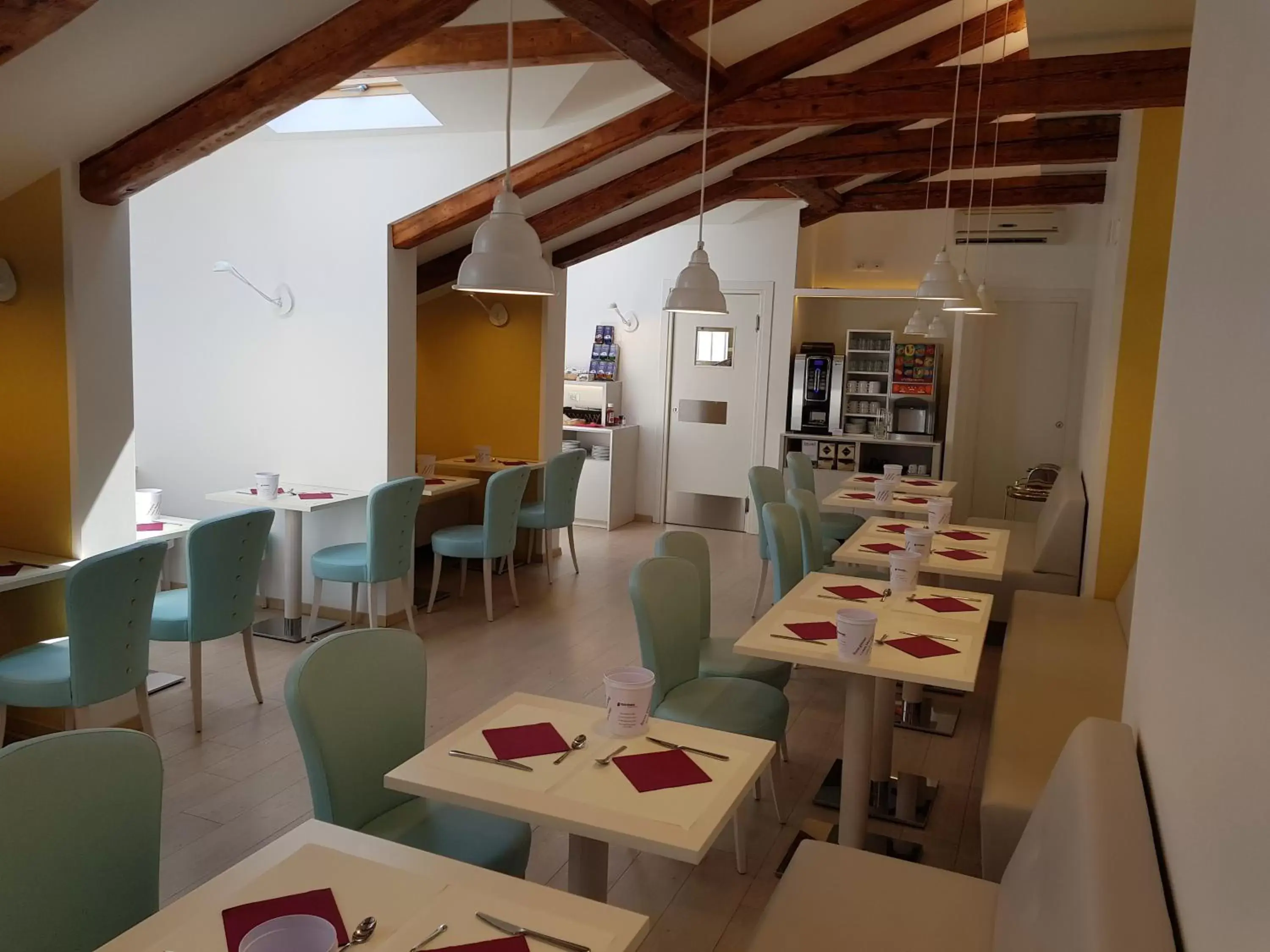 Buffet breakfast in Hotel Roma Buffet breakfast in Hotel Roma