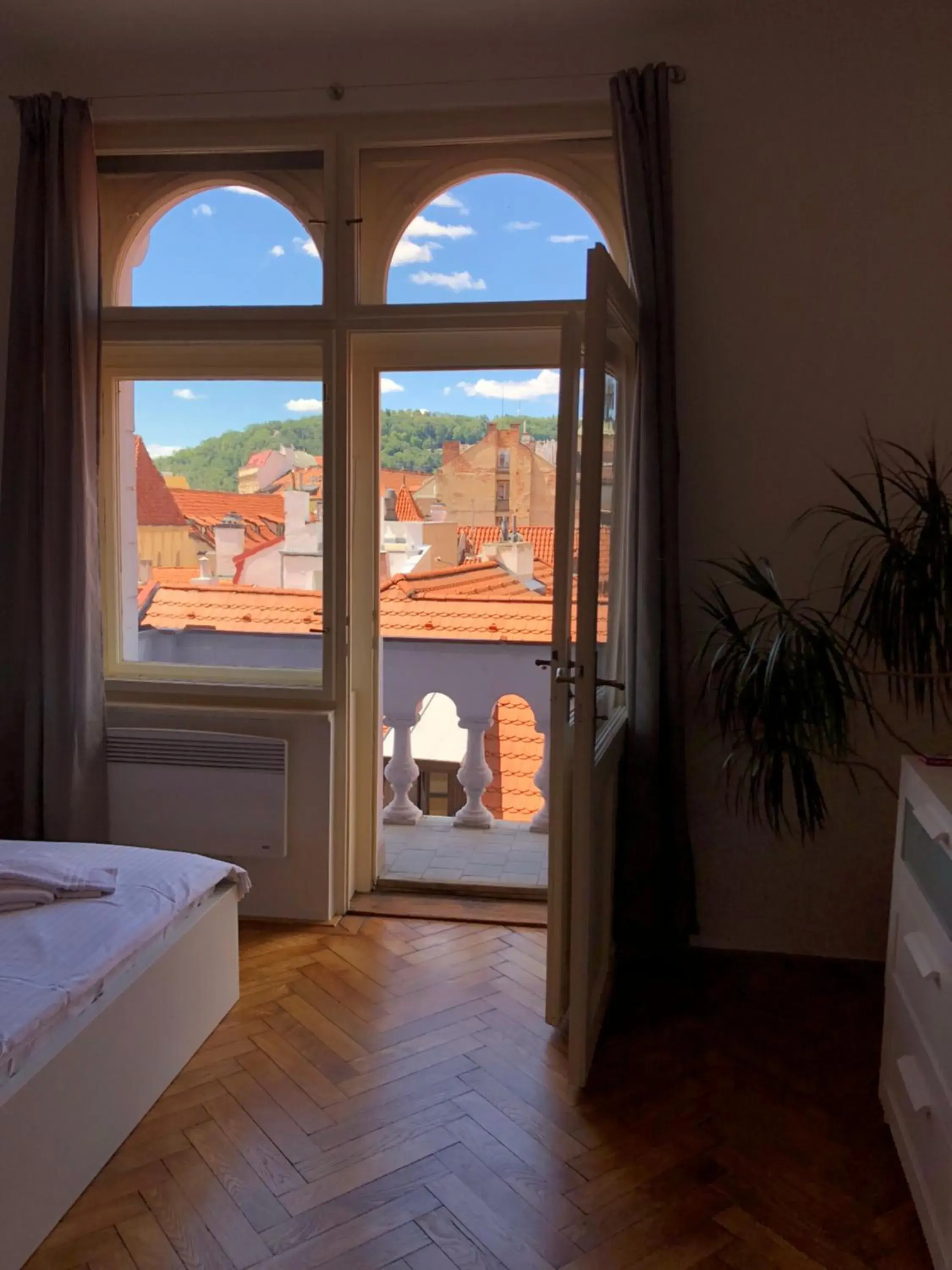 City view, Bed in Royal Road Residence City view, Bed in Royal Road Residence