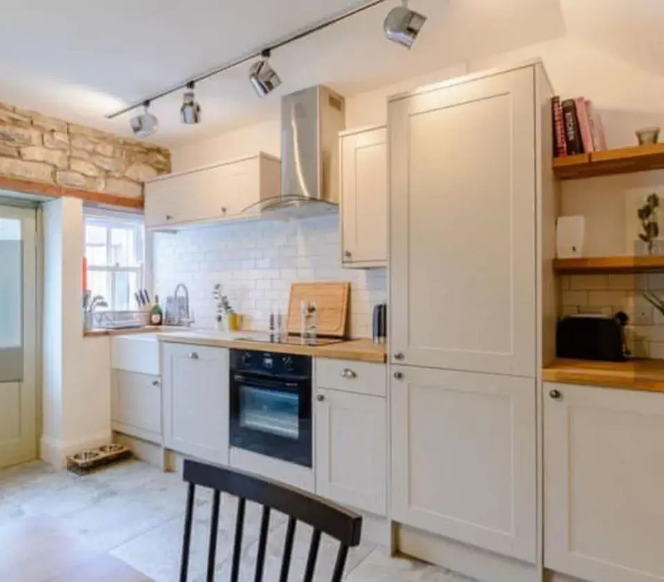 Kitchen or kitchenette, Kitchen/Kitchenette in Northern Hideaways Seahouses