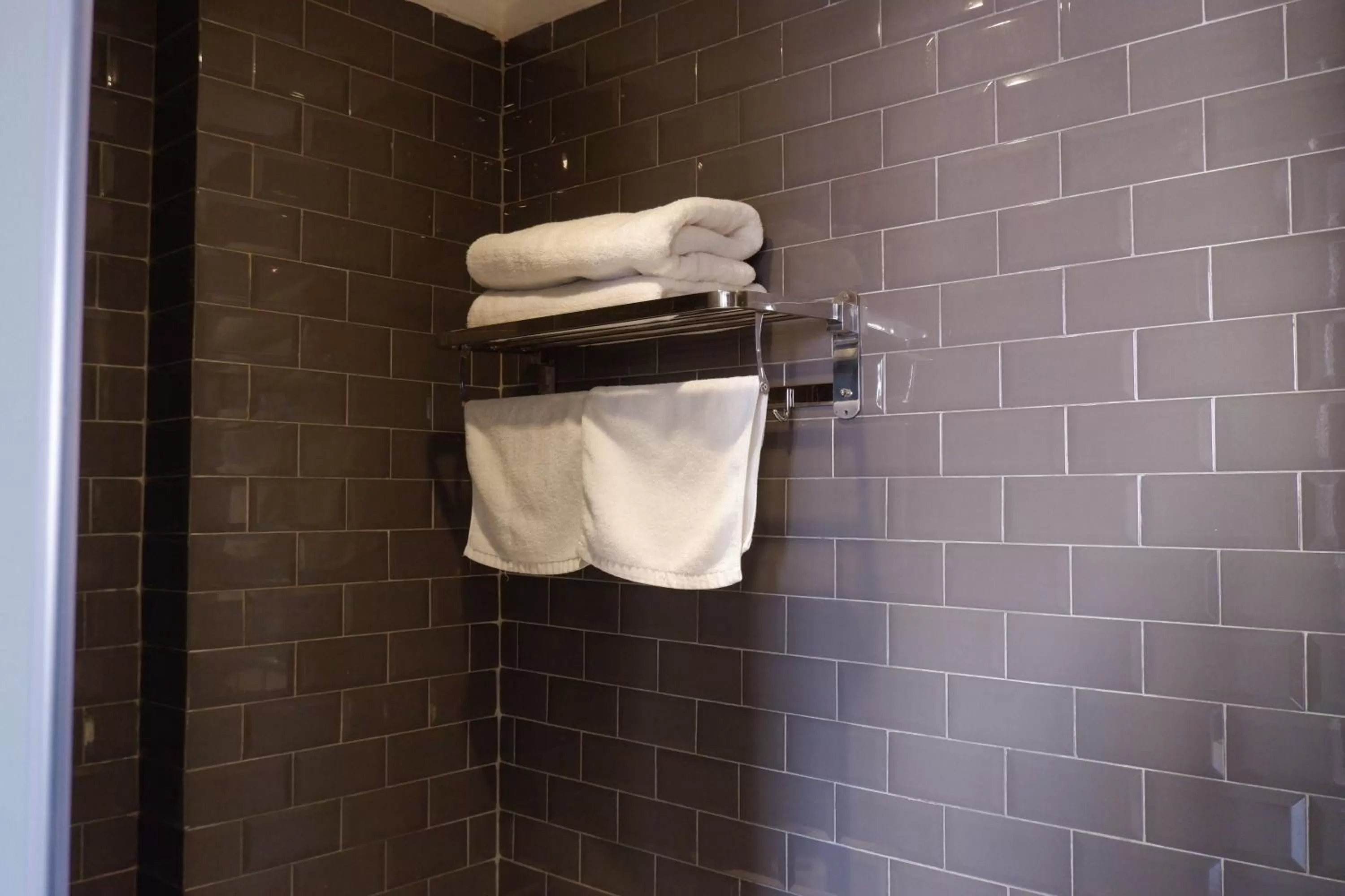 Bathroom in HaNoi Calido Hotel