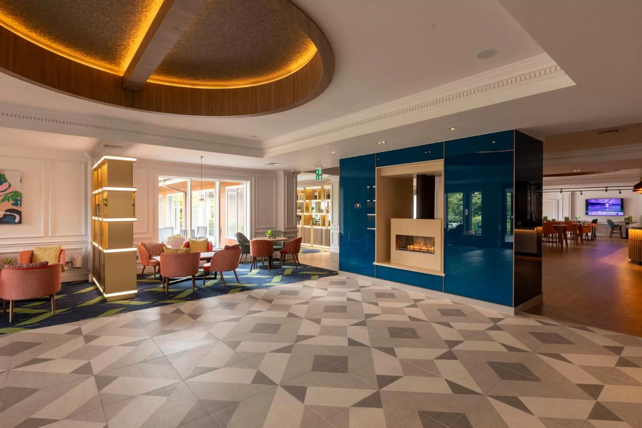 Property building in Holiday Inn Guildford by IHG