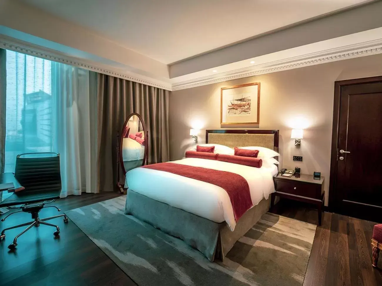 Bedroom, Bed in Millennium Hotel Doha
