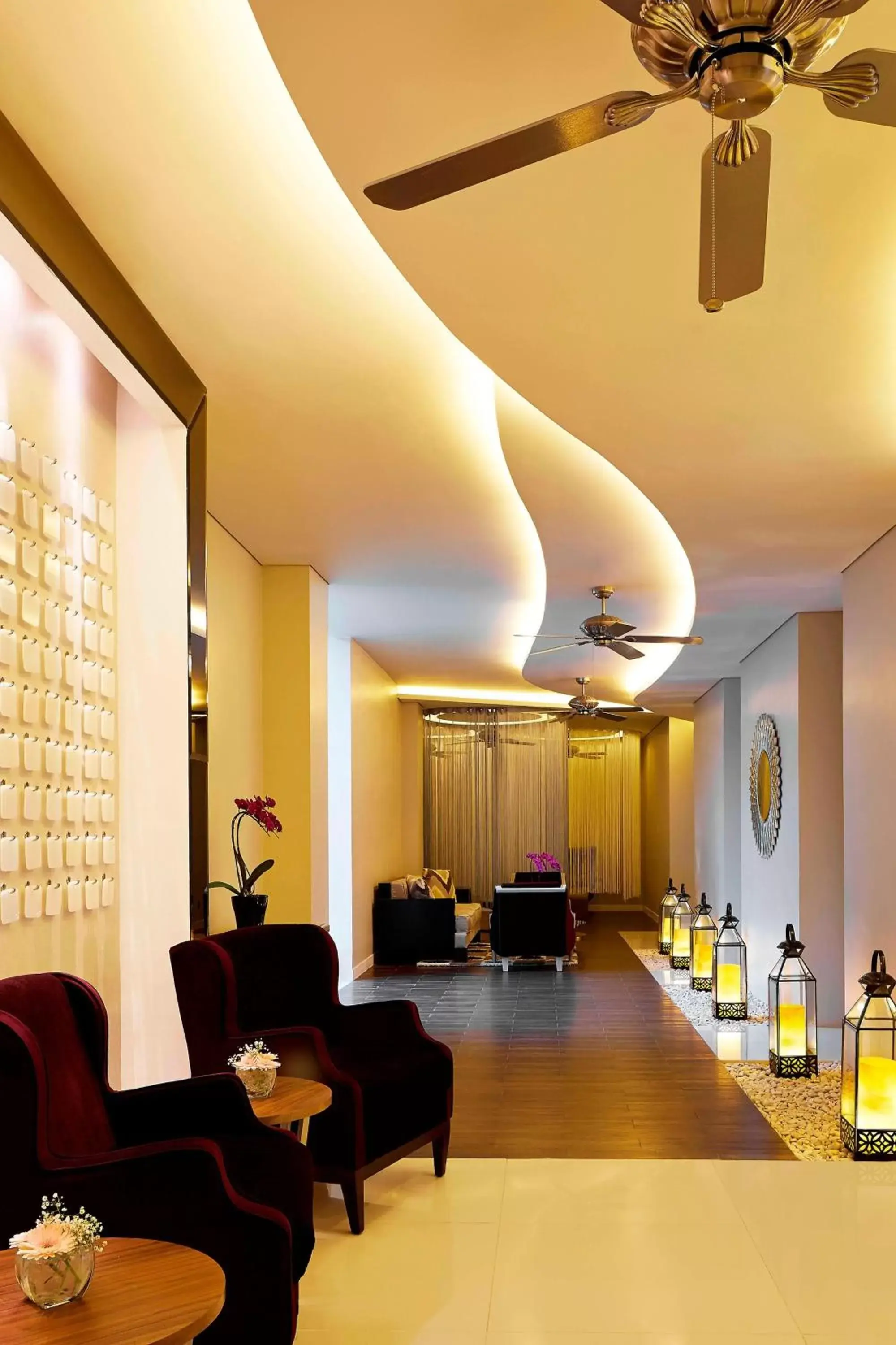 Spa and wellness centre/facilities, Lobby/Reception in Sheraton Bandung Hotel & Towers