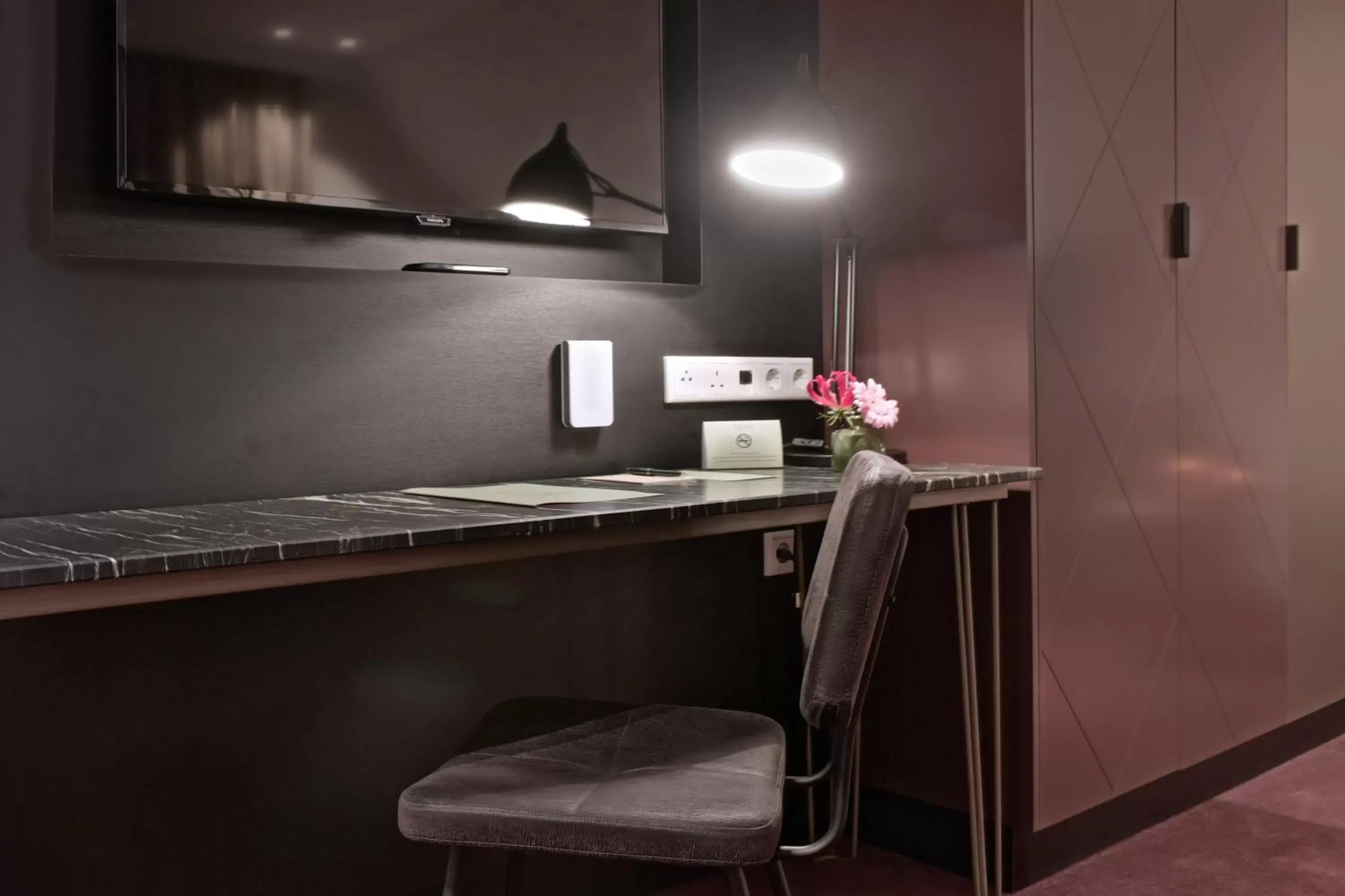 Standard Twin Room in Zaan Hotel Amsterdam - Zaandam Standard Twin Room in Zaan Hotel Amsterdam - Zaandam