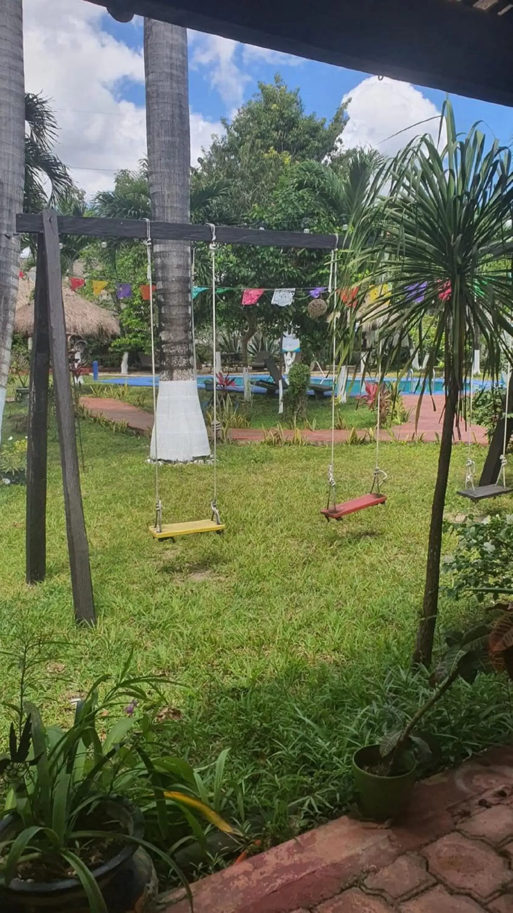 Garden, Children's Play Area in Cabañas Colibrí