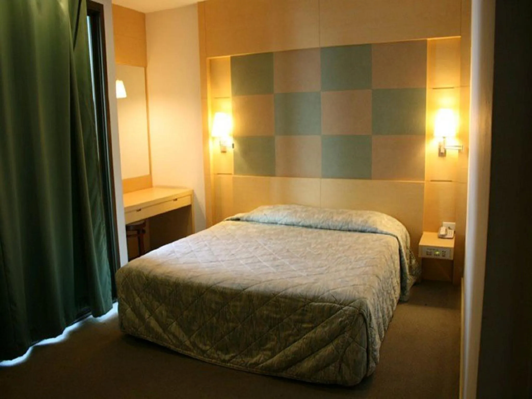 Photo of the whole room, Bed in Ten Stars Hotel
