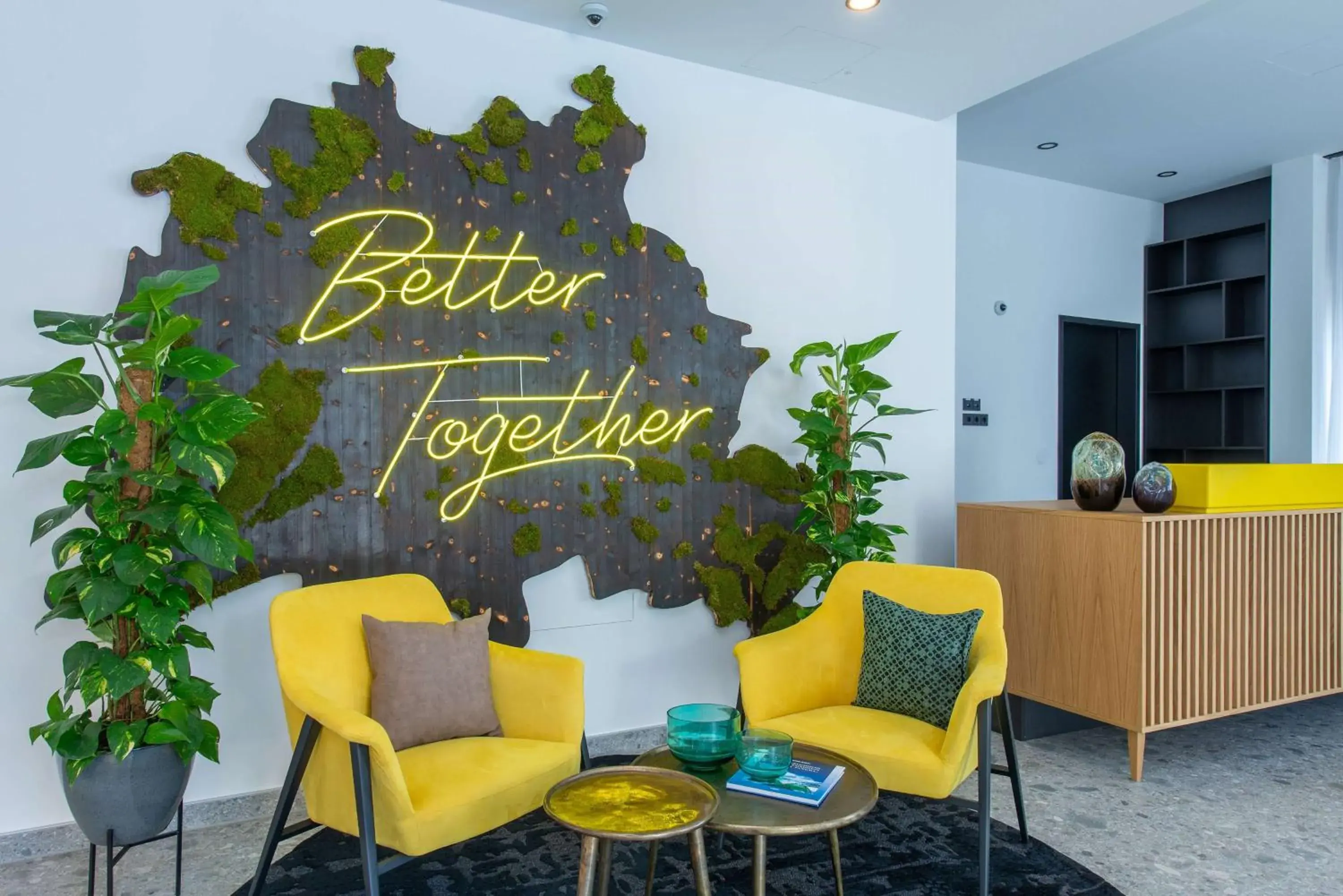 Lobby or reception in Vienna House Easy by Wyndham Berlin Potsdamer Platz Lobby or reception in Vienna House Easy by Wyndham Berlin Potsdamer Platz