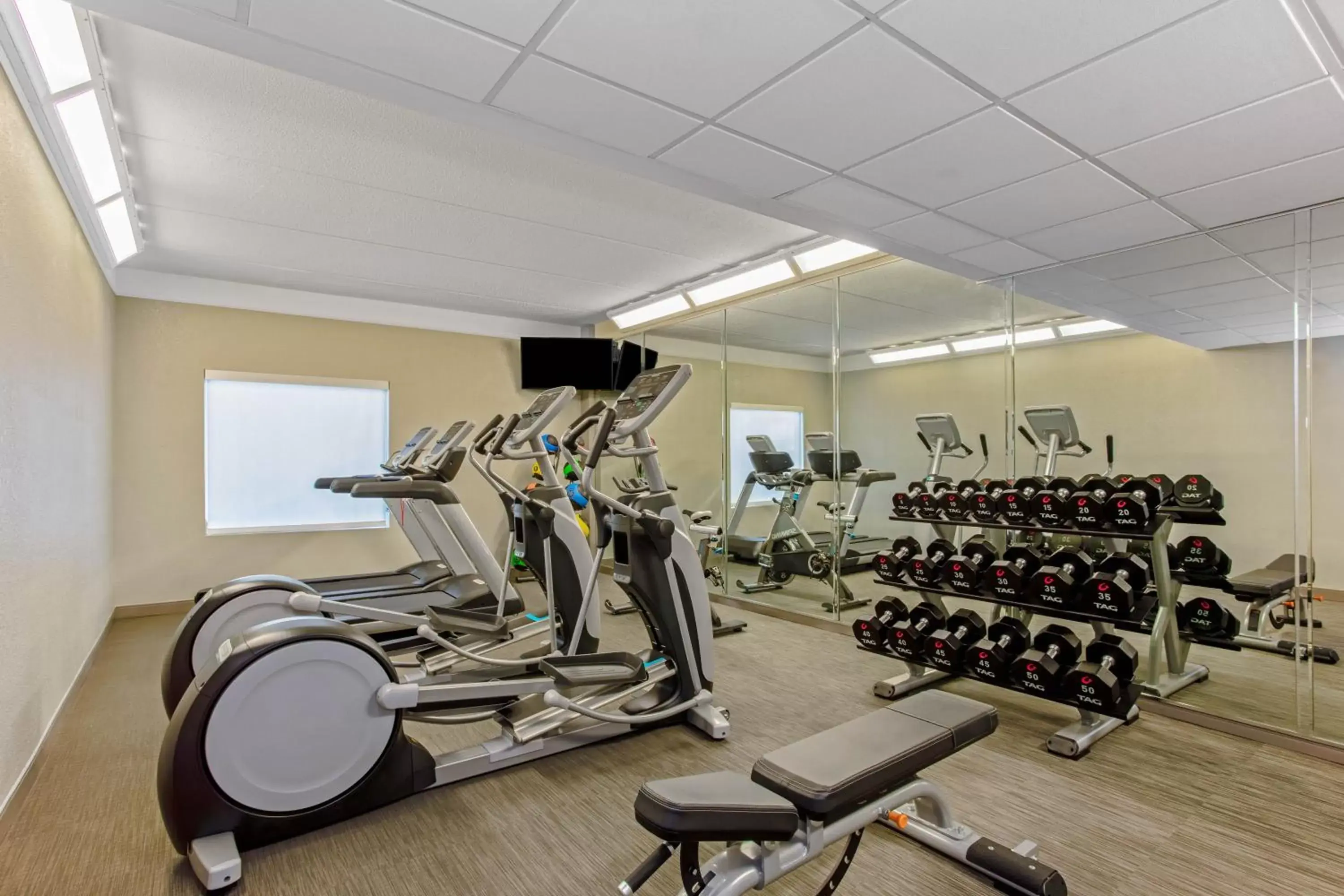 Fitness centre/facilities, Fitness Center/Facilities in La Quinta Inn & Suites by Wyndham Panama City