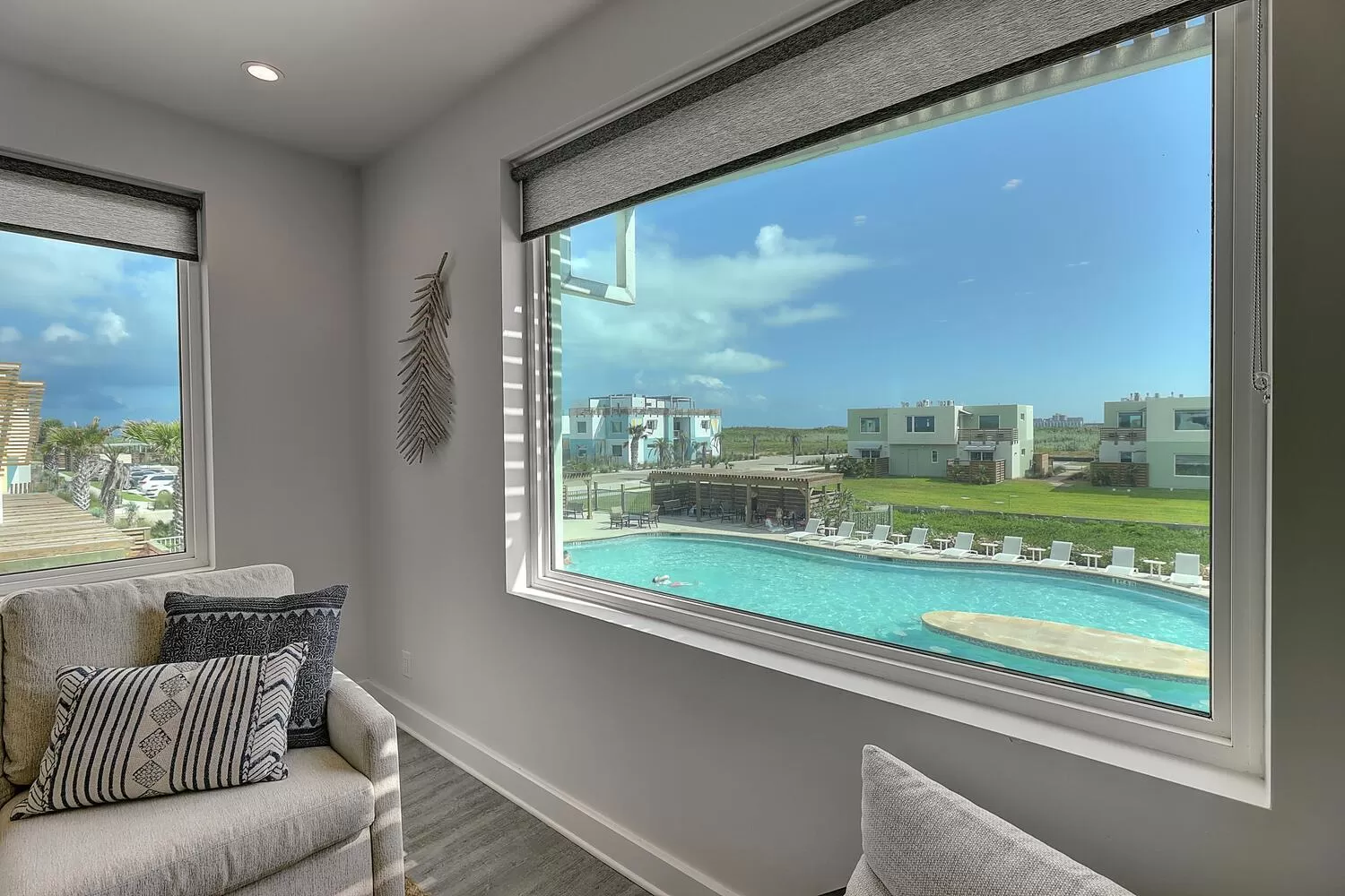 Pool view in Lively Beach