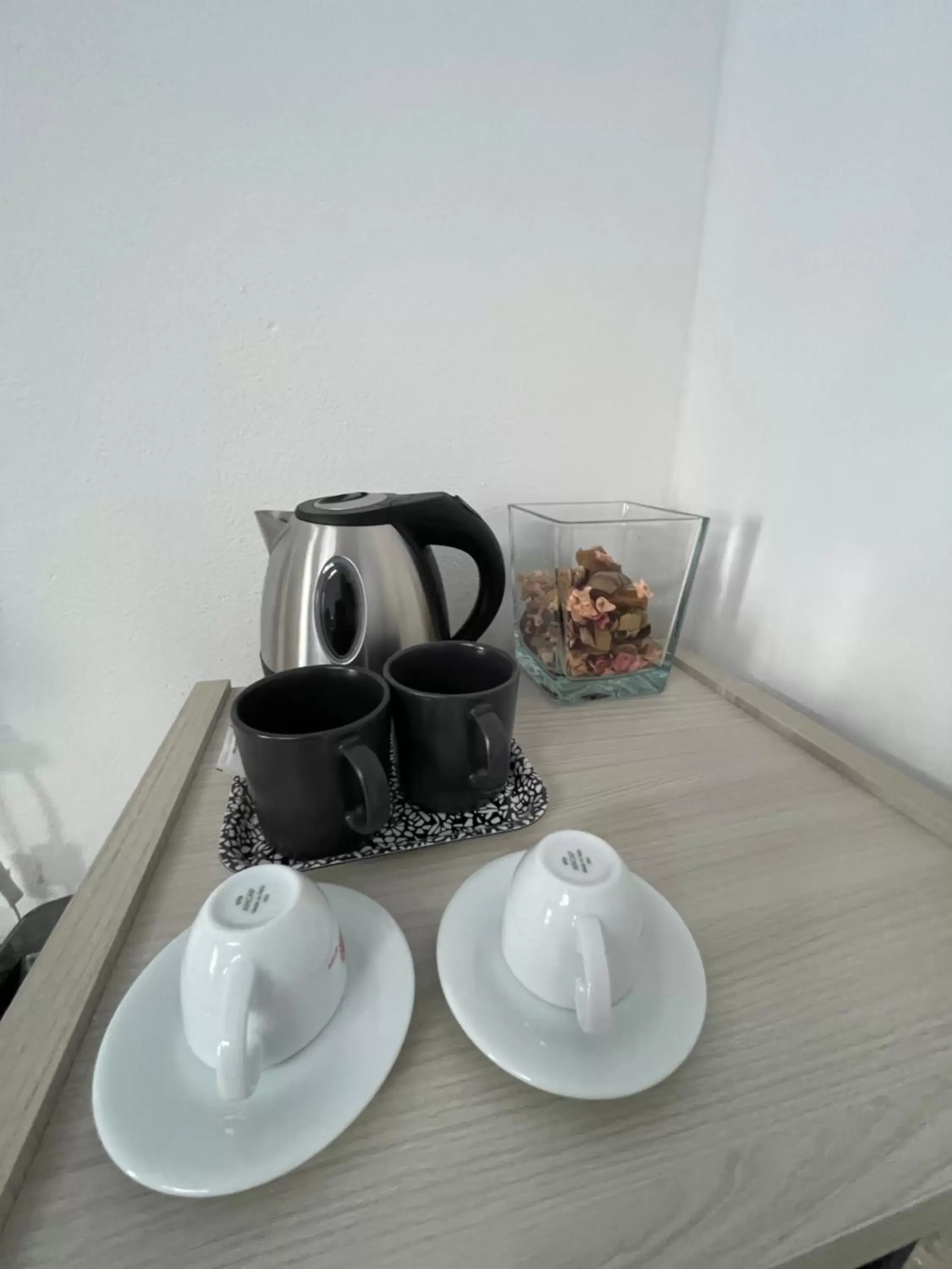 Coffee/Tea Facilities in Montecristo B&B