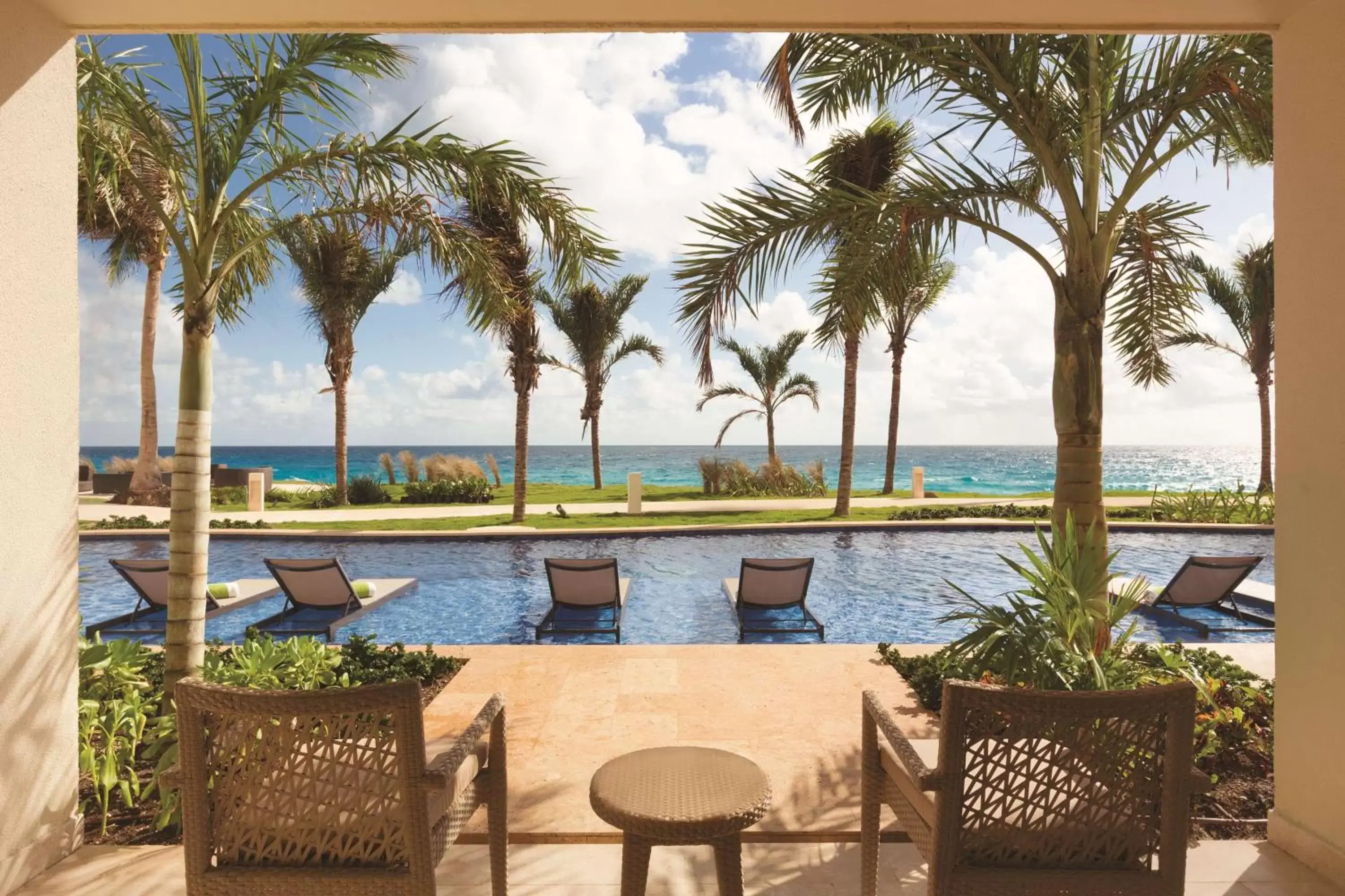 Photo of the whole room, Swimming Pool in Hyatt Ziva Cancun