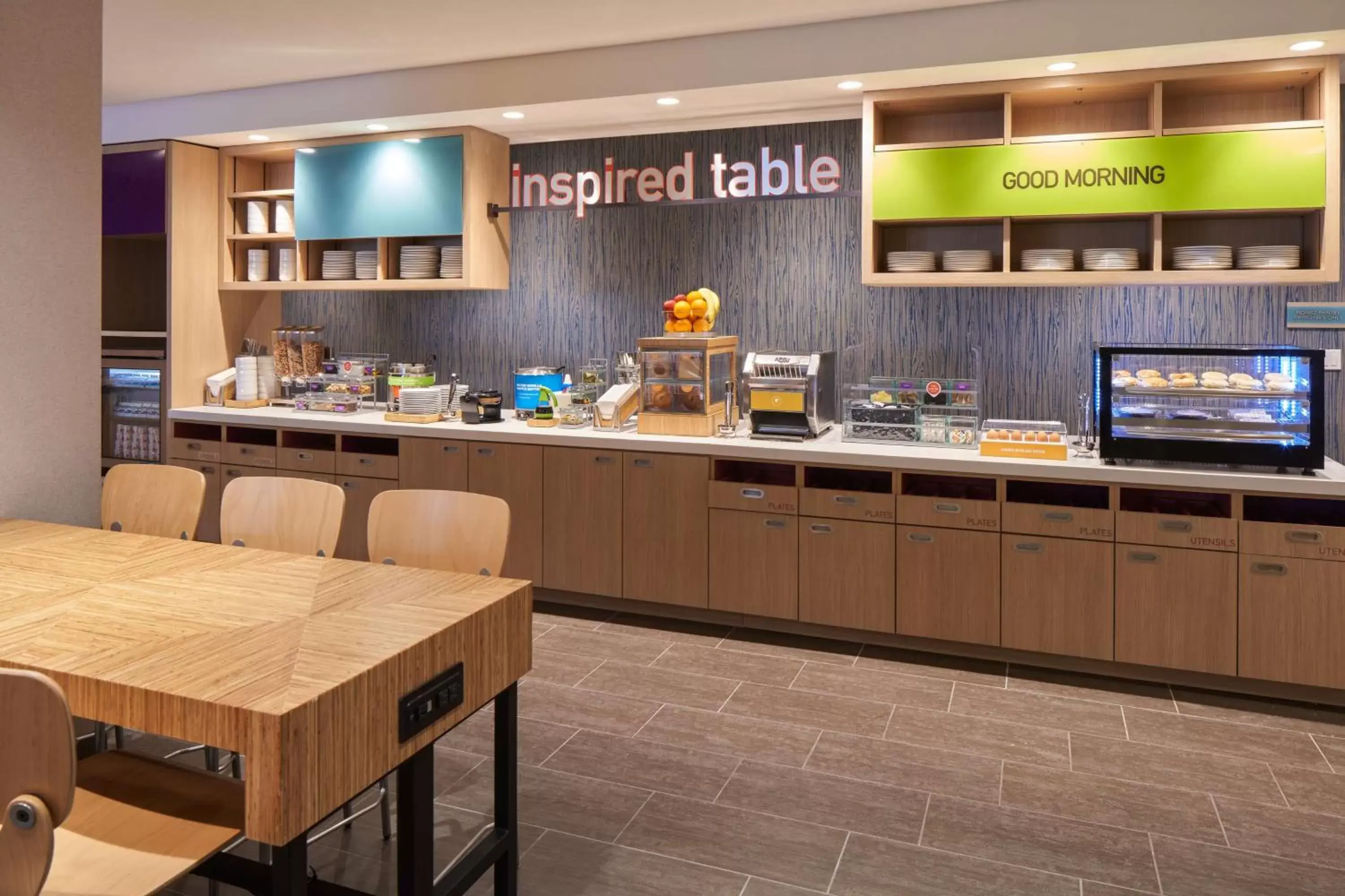 Breakfast in Home2 Suites By Hilton Ft. Lauderdale Downtown, Fl Breakfast in Home2 Suites By Hilton Ft. Lauderdale Downtown, Fl