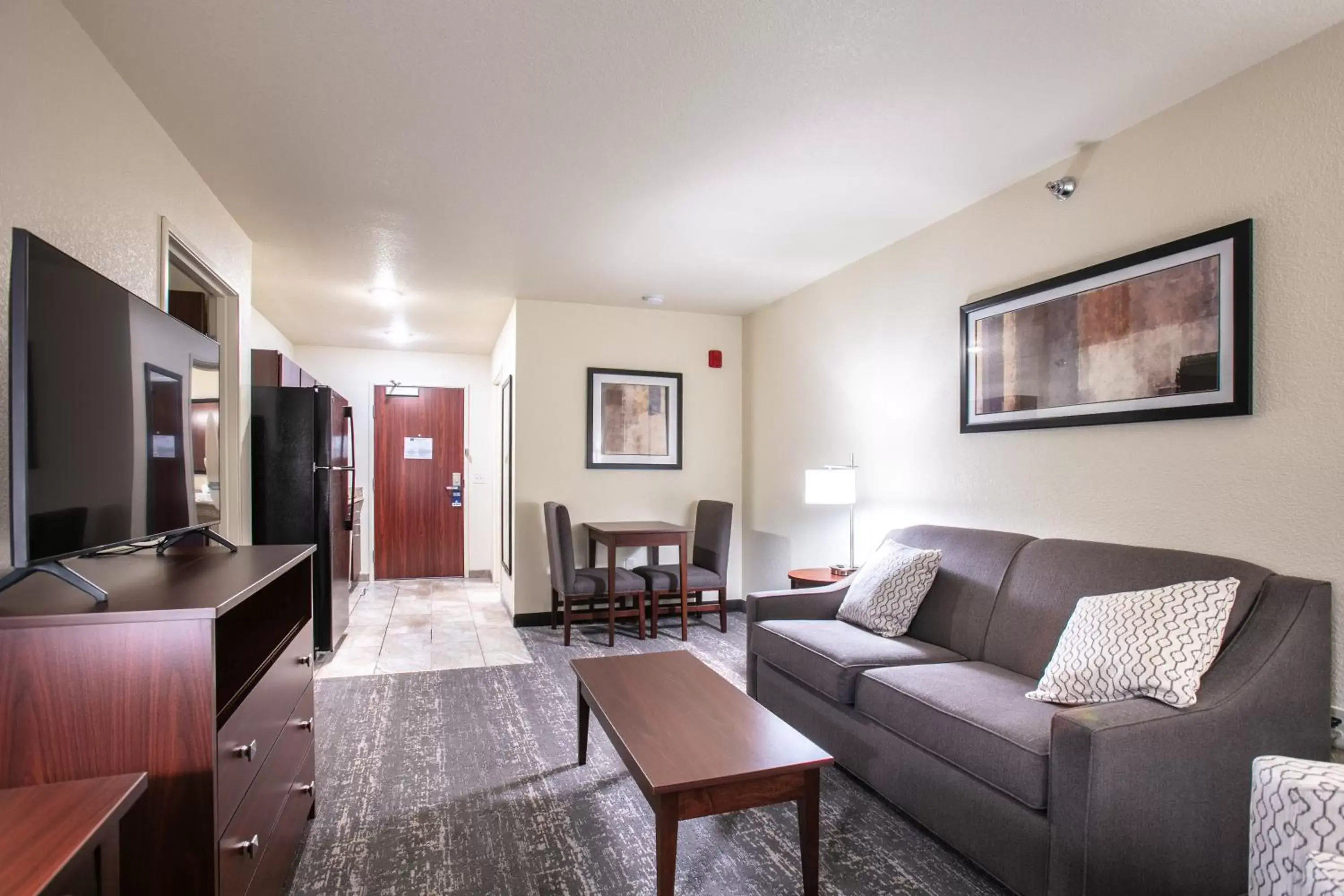 Family Room - Disability Access in Cobblestone Inn & Suites - Pine Bluffs Family Room - Disability Access in Cobblestone Inn & Suites - Pine Bluffs