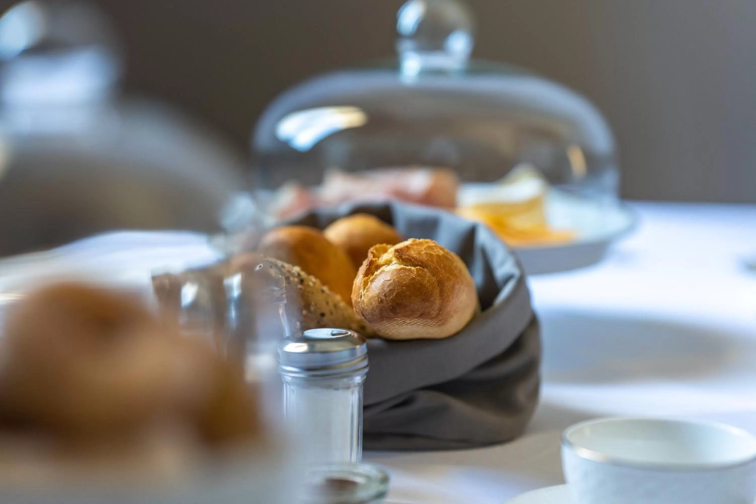 Breakfast in Sa Suites