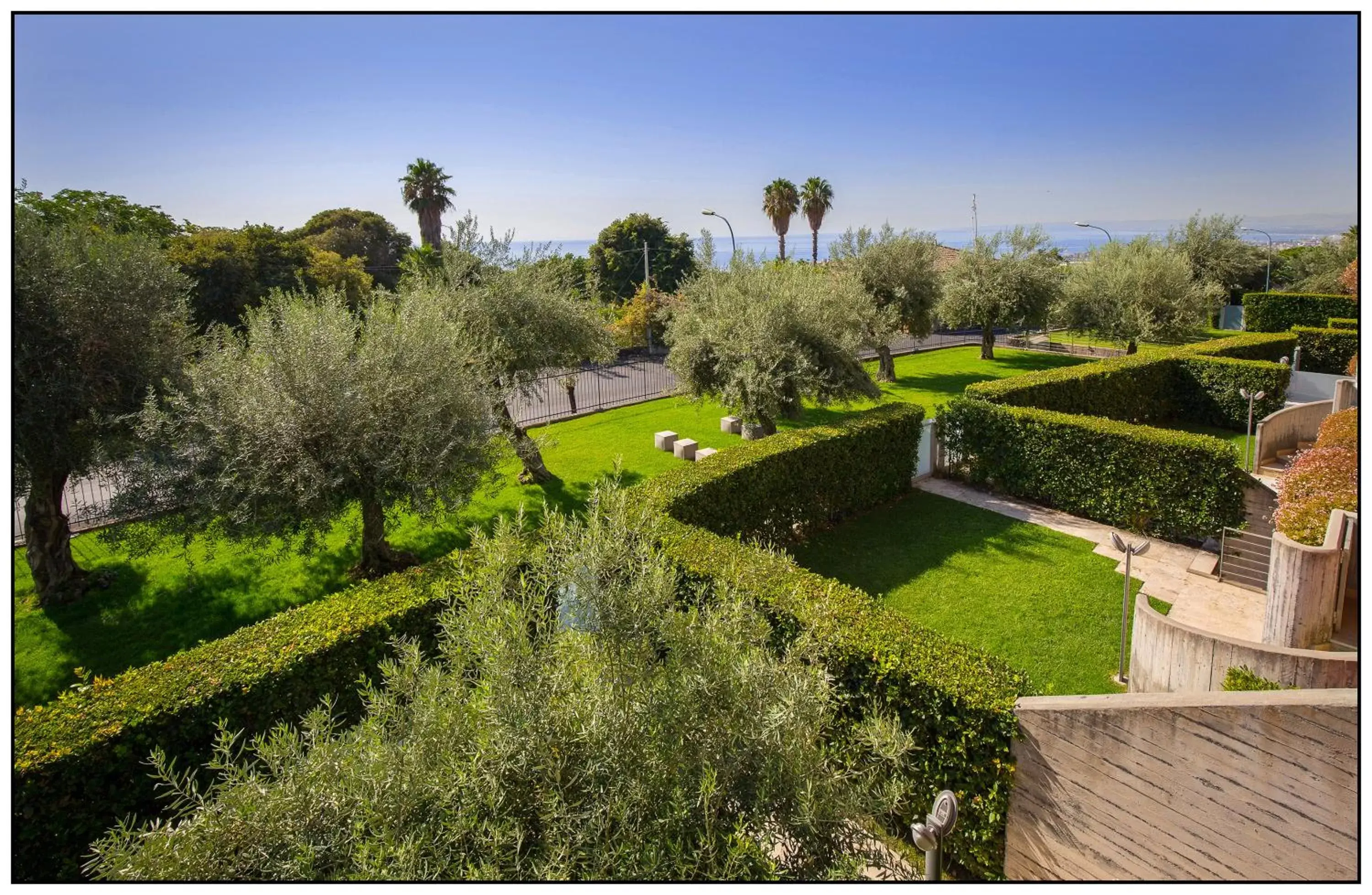 Garden view in Catania Hills Residence