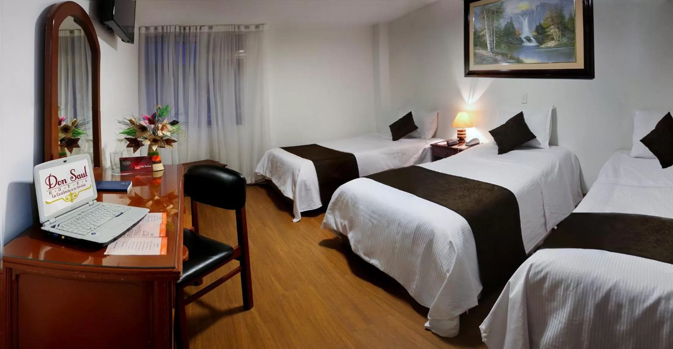 Bed in Hotel Don Saul