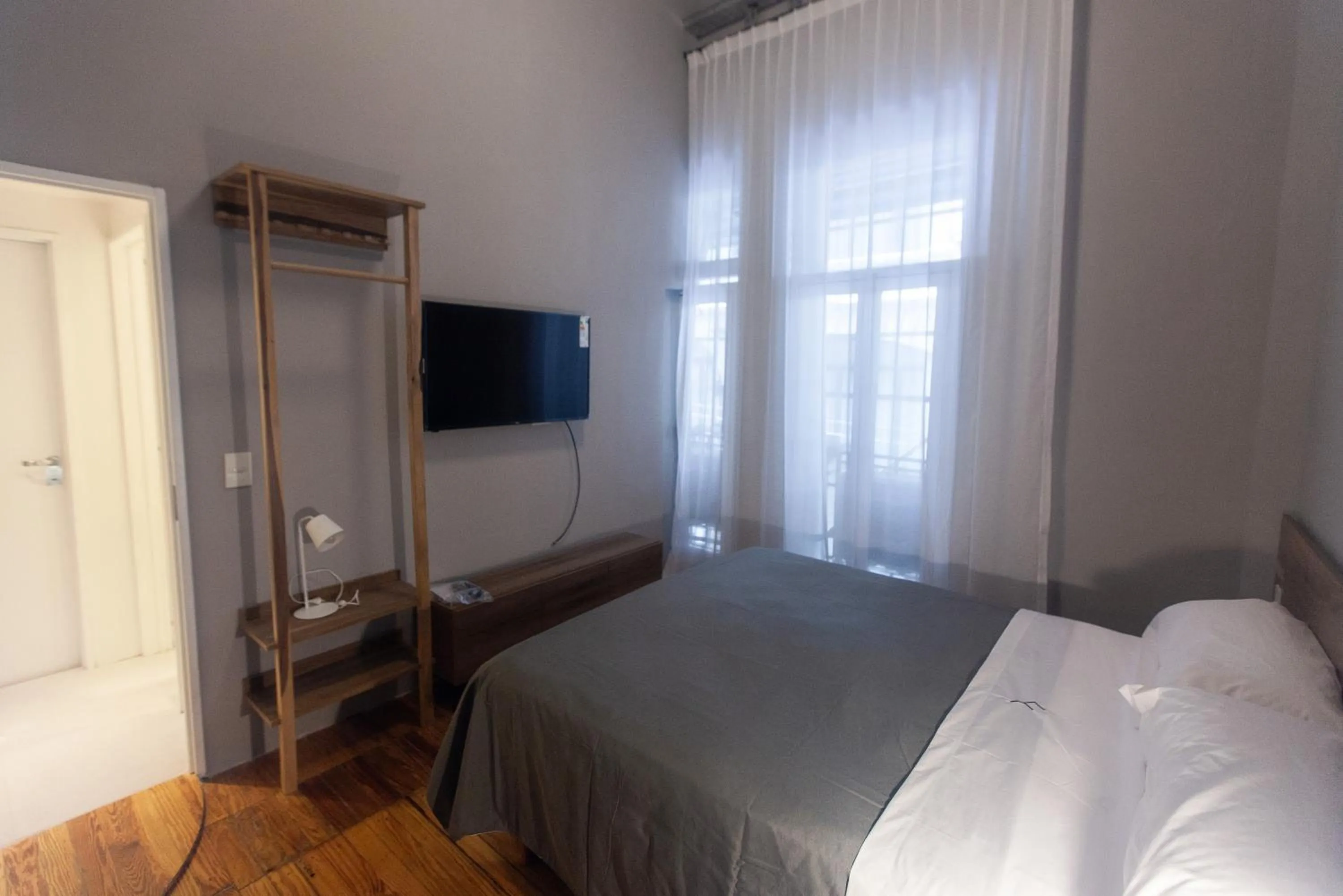 Photo of the whole room, Bed in Franca City Hostel
