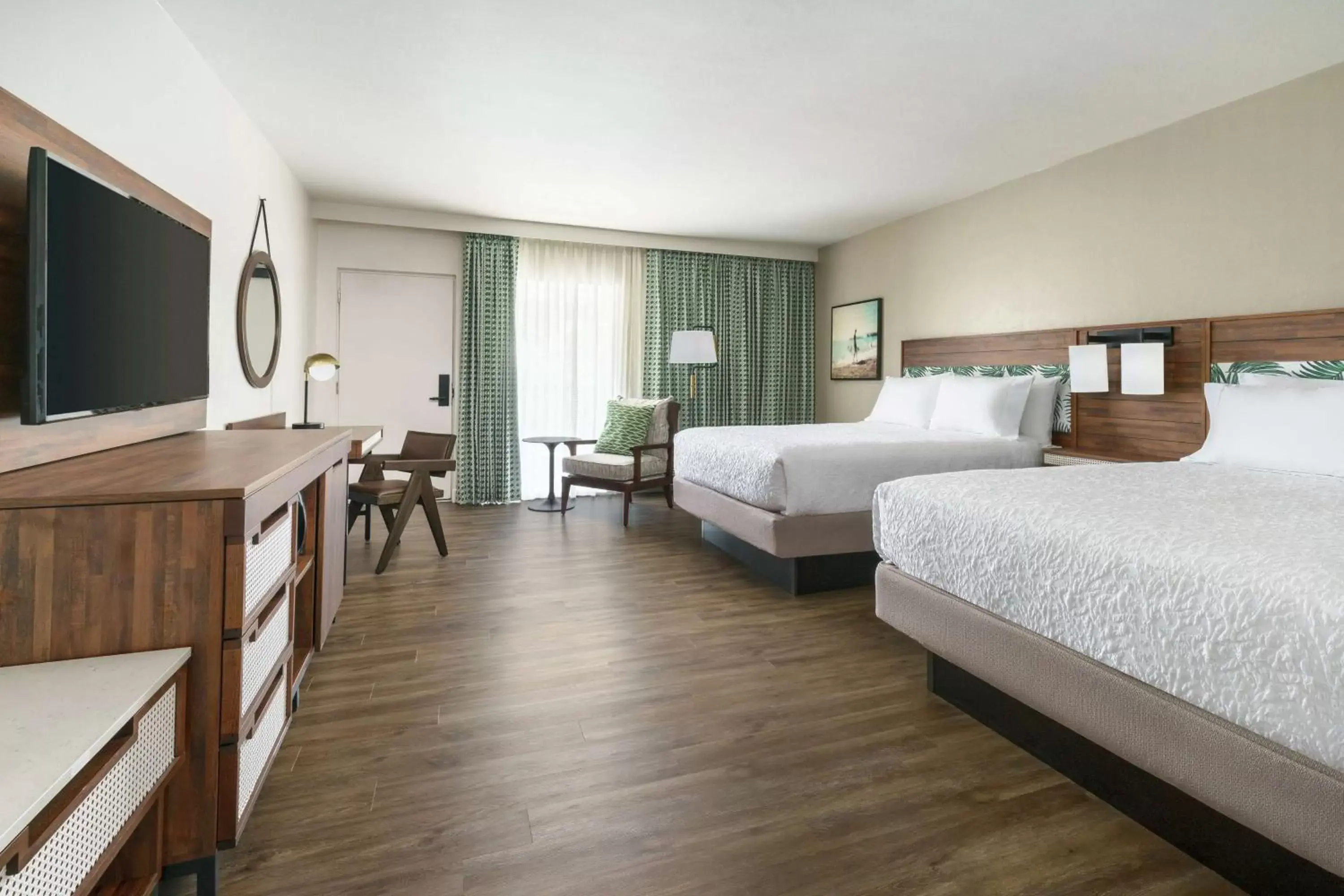 Queen Room with Two Queen Beds - Hearing Accessible/Non-Smoking in Hampton Inn Key West FL Queen Room with Two Queen Beds - Hearing Accessible/Non-Smoking in Hampton Inn Key West FL