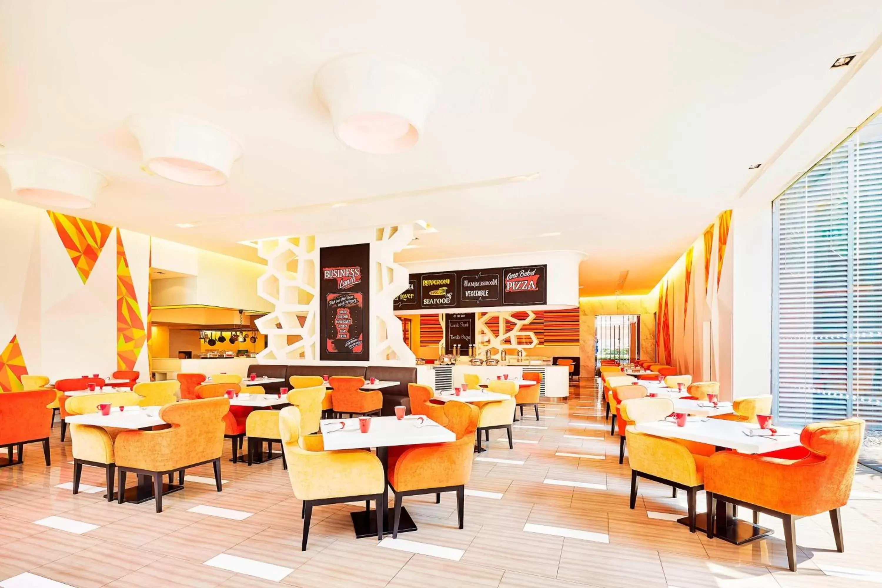 Restaurant/Places to Eat in Four Points by Sheraton Bangkok, Sukhumvit 15