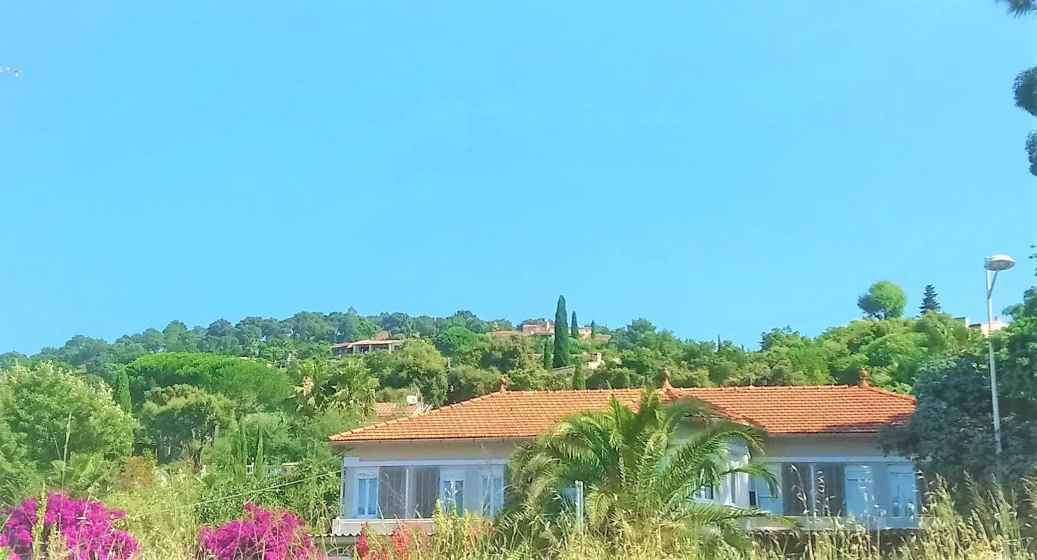 Facade/entrance, Pool View in Hotel Les Jardins de Bormes